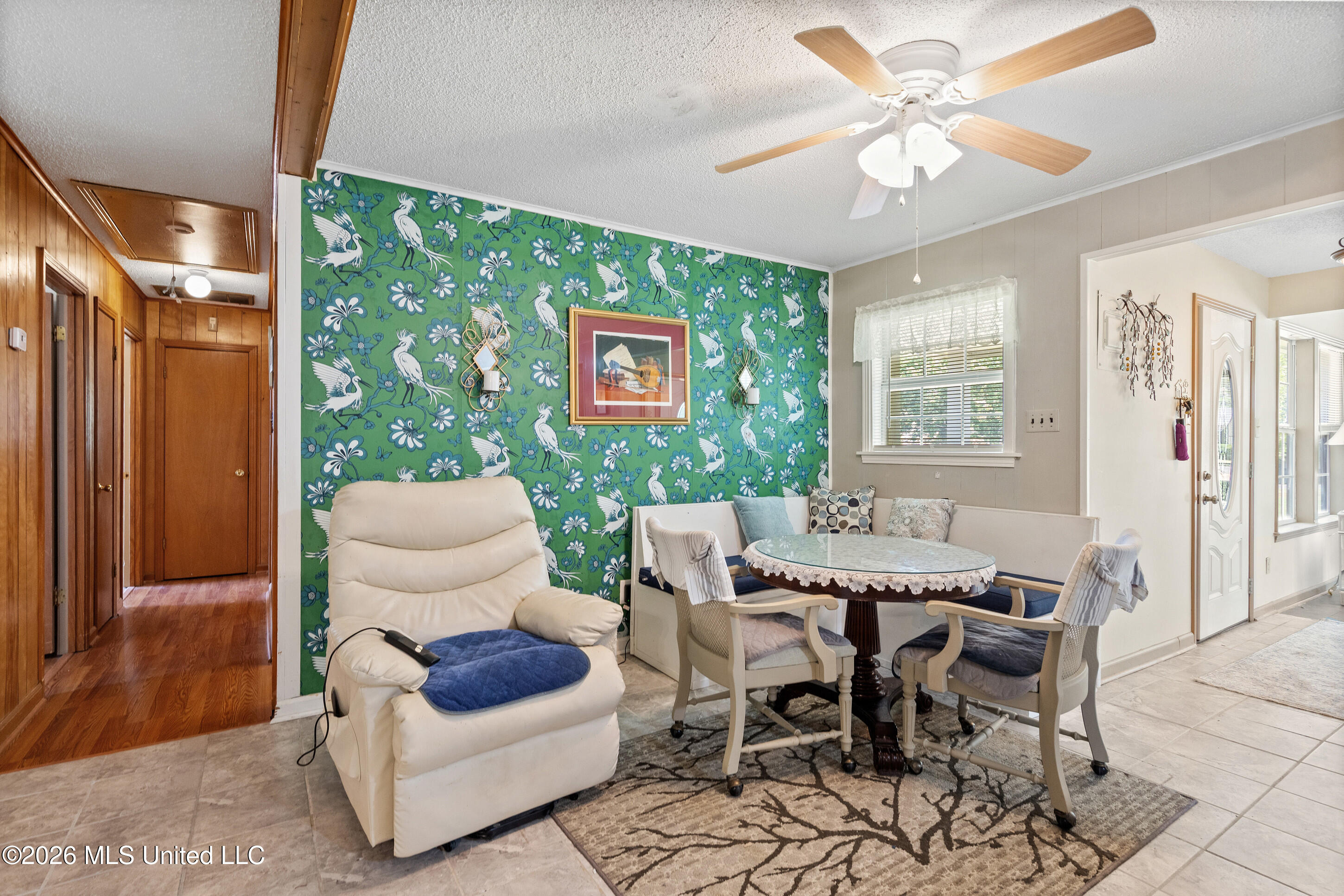401 Black Bear Cove Property Photo 9