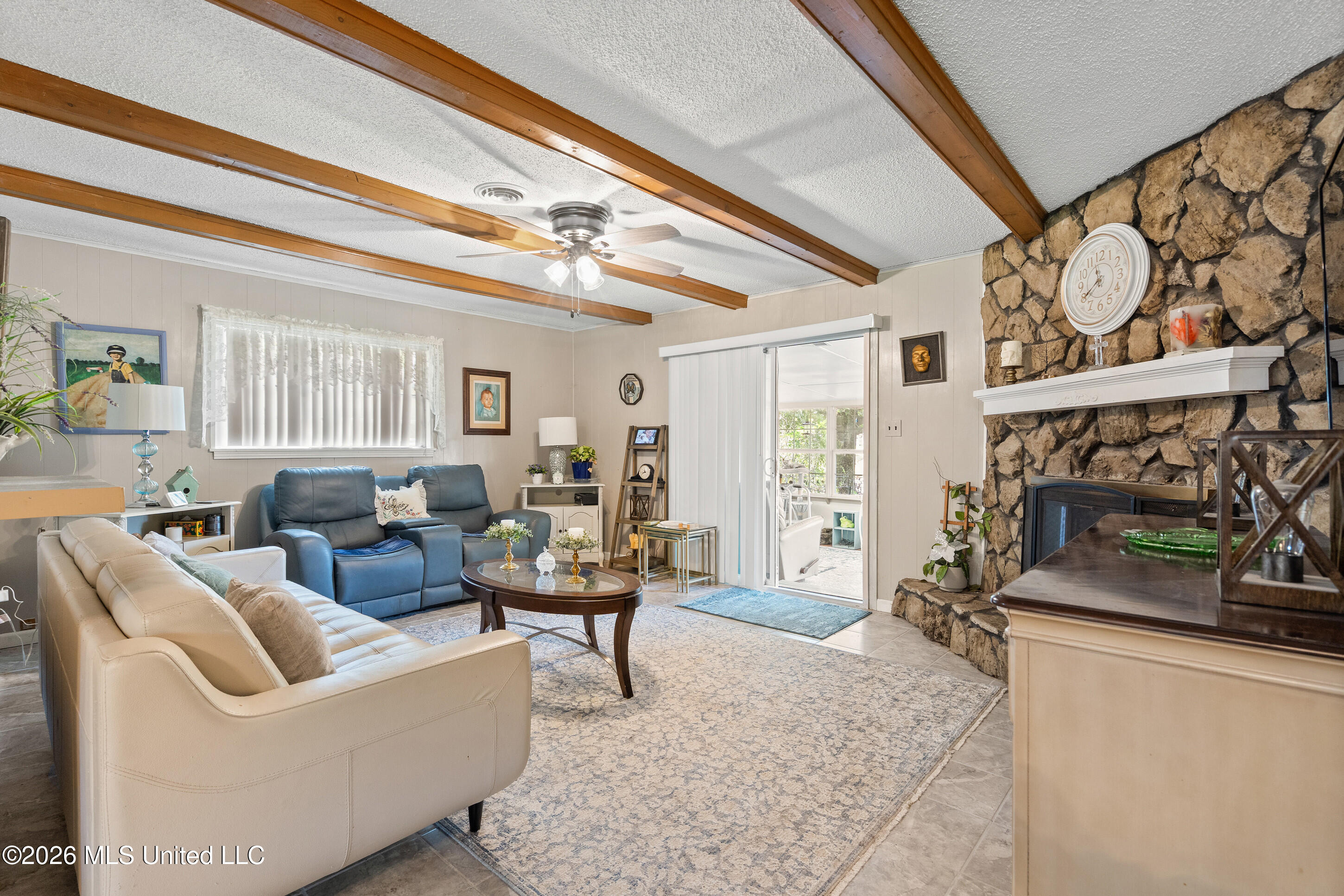 401 Black Bear Cove Property Photo 13