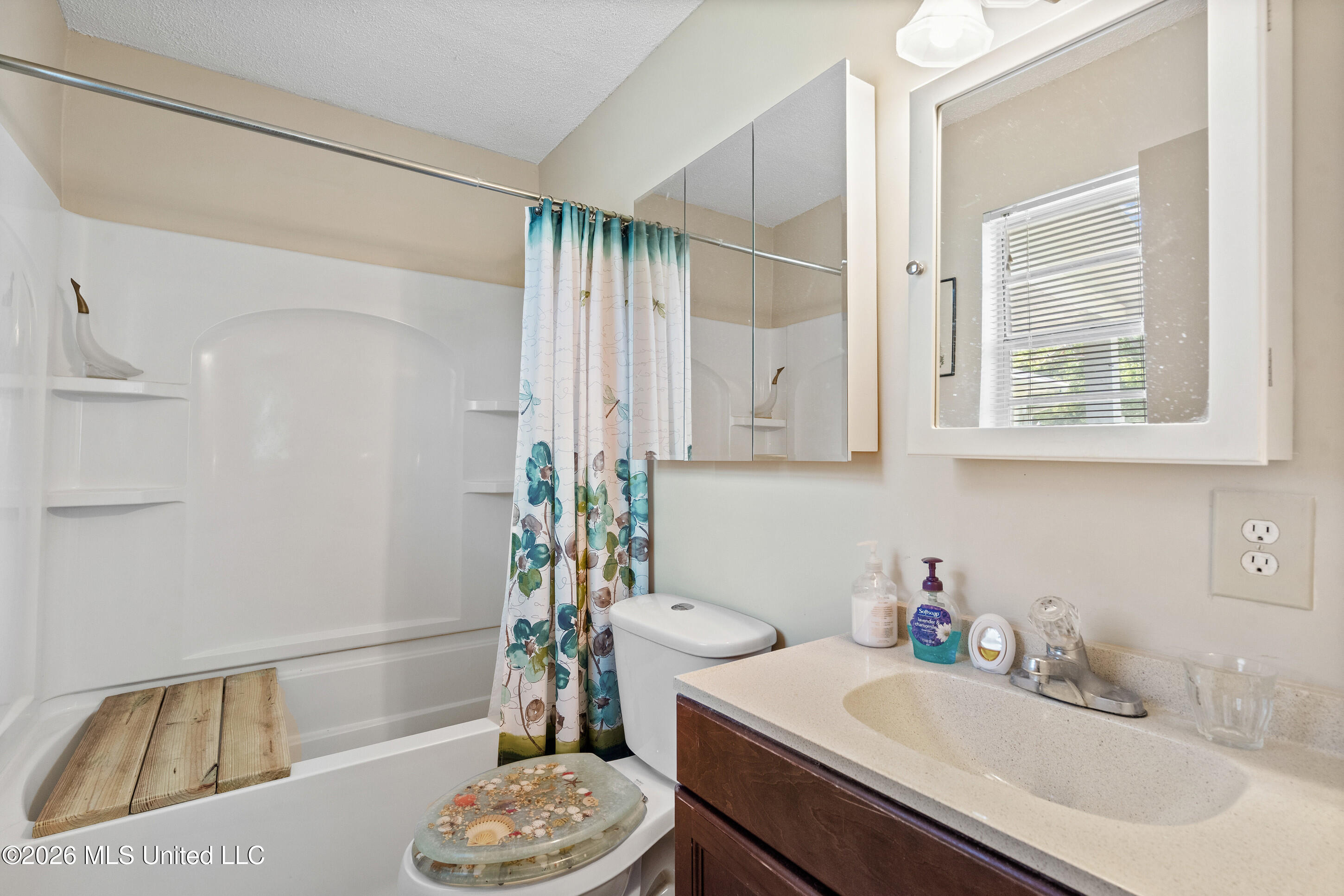 401 Black Bear Cove Property Photo 23