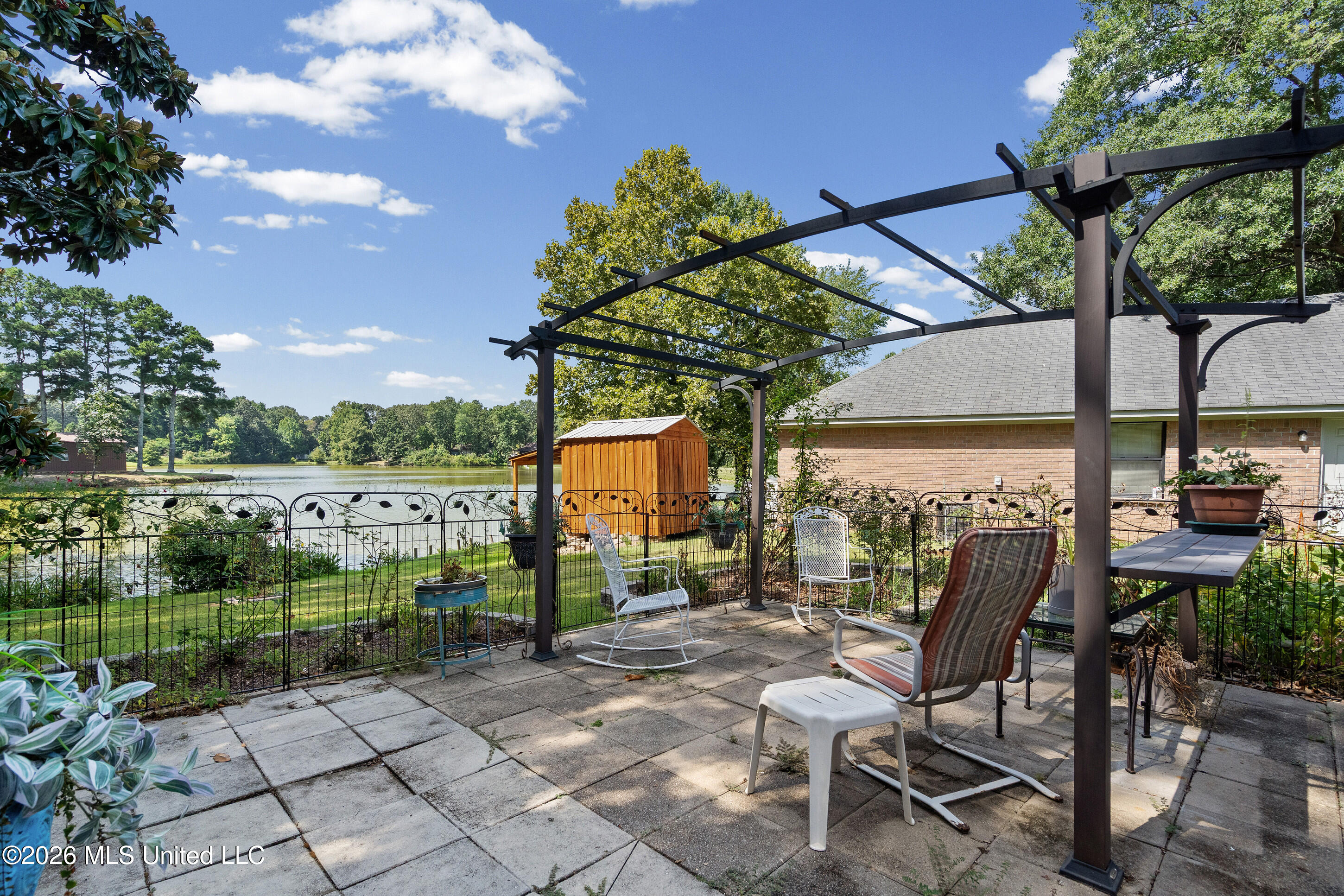 401 Black Bear Cove Property Photo 30