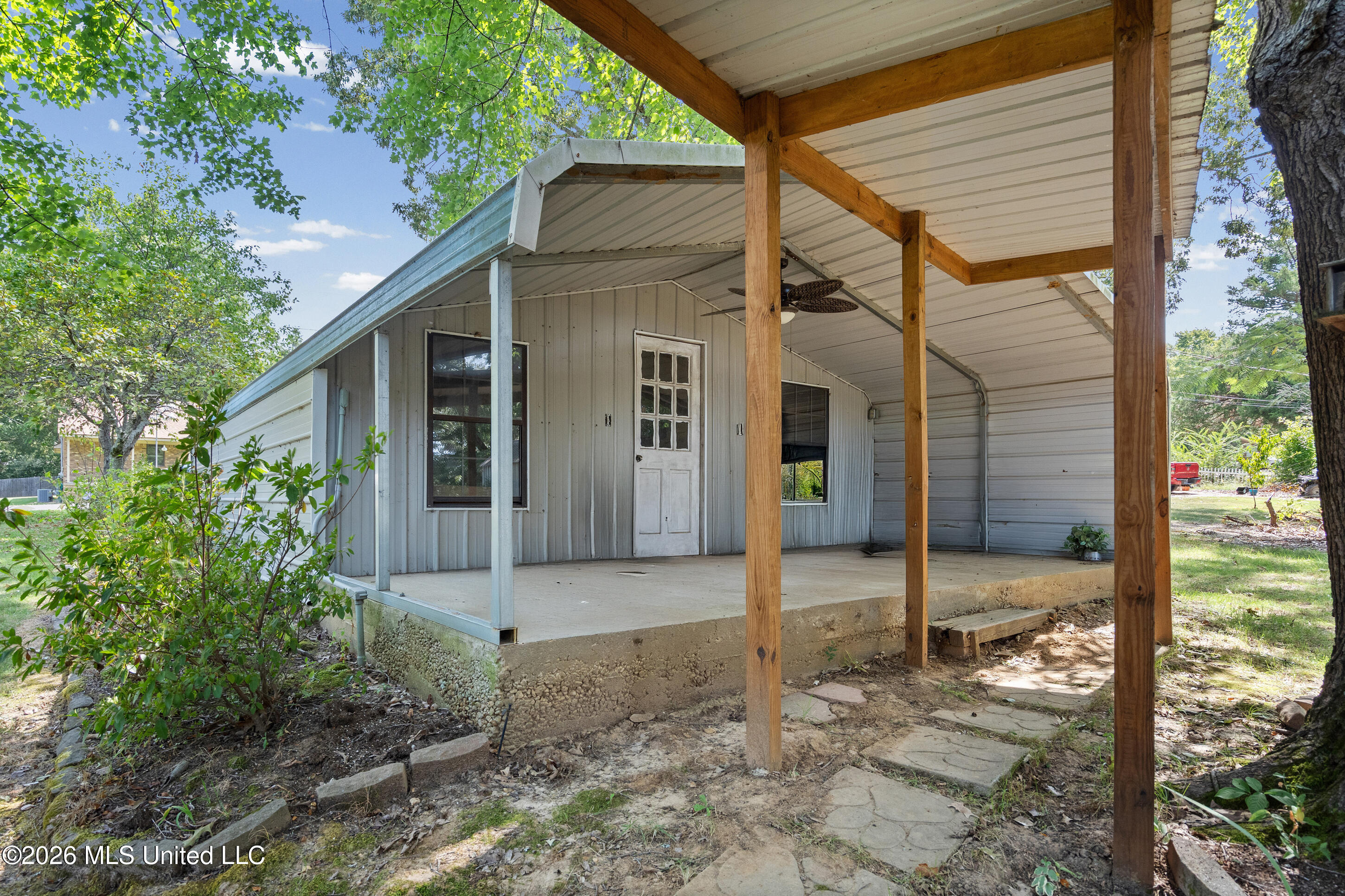 401 Black Bear Cove Property Photo 33