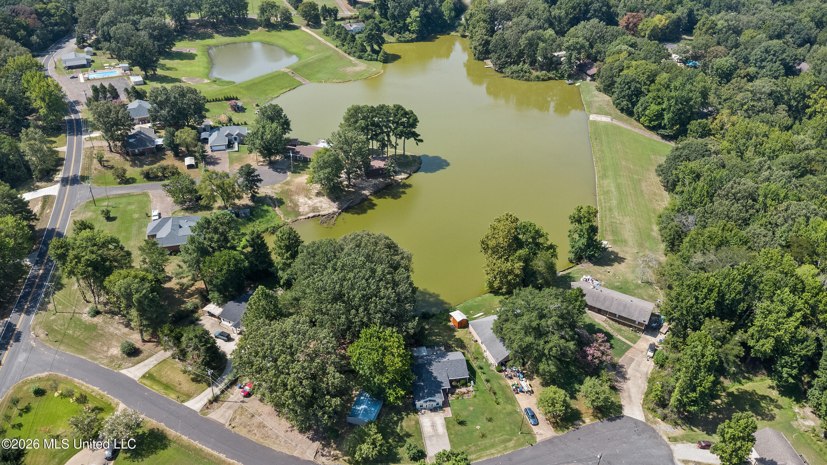 401 Black Bear Cove Property Photo 36