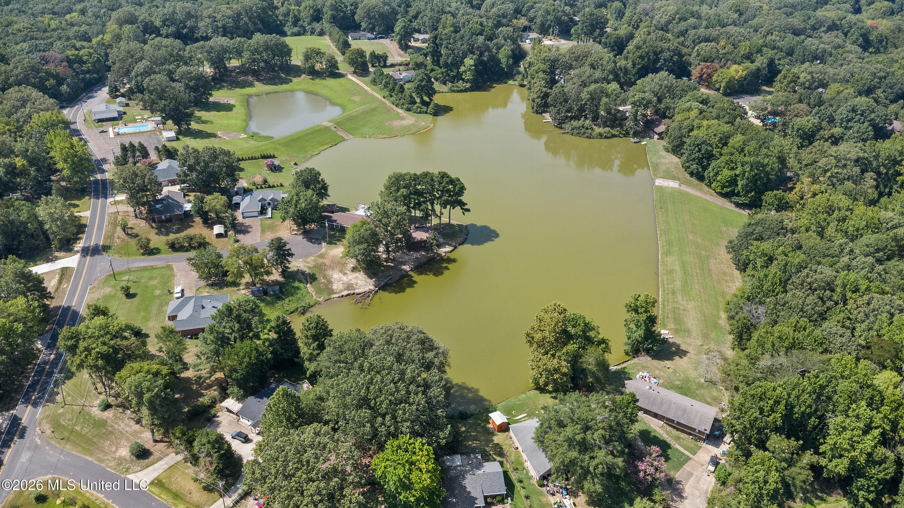401 Black Bear Cove Property Photo 37