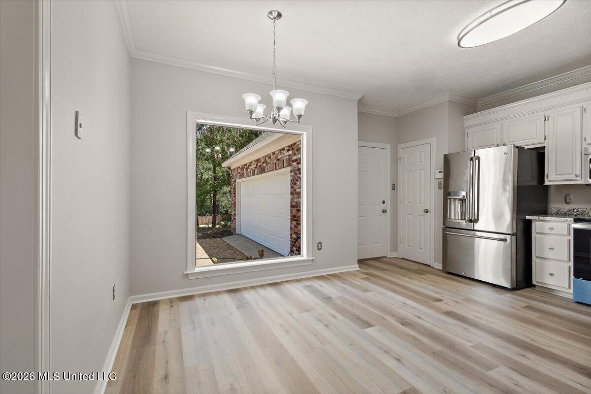427 Apple Valley Property Photo 12