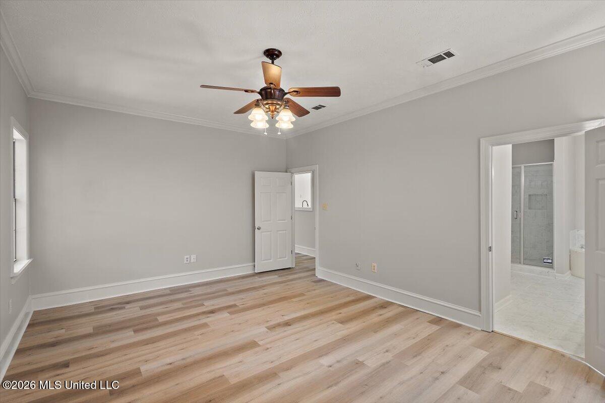 427 Apple Valley Property Photo 17