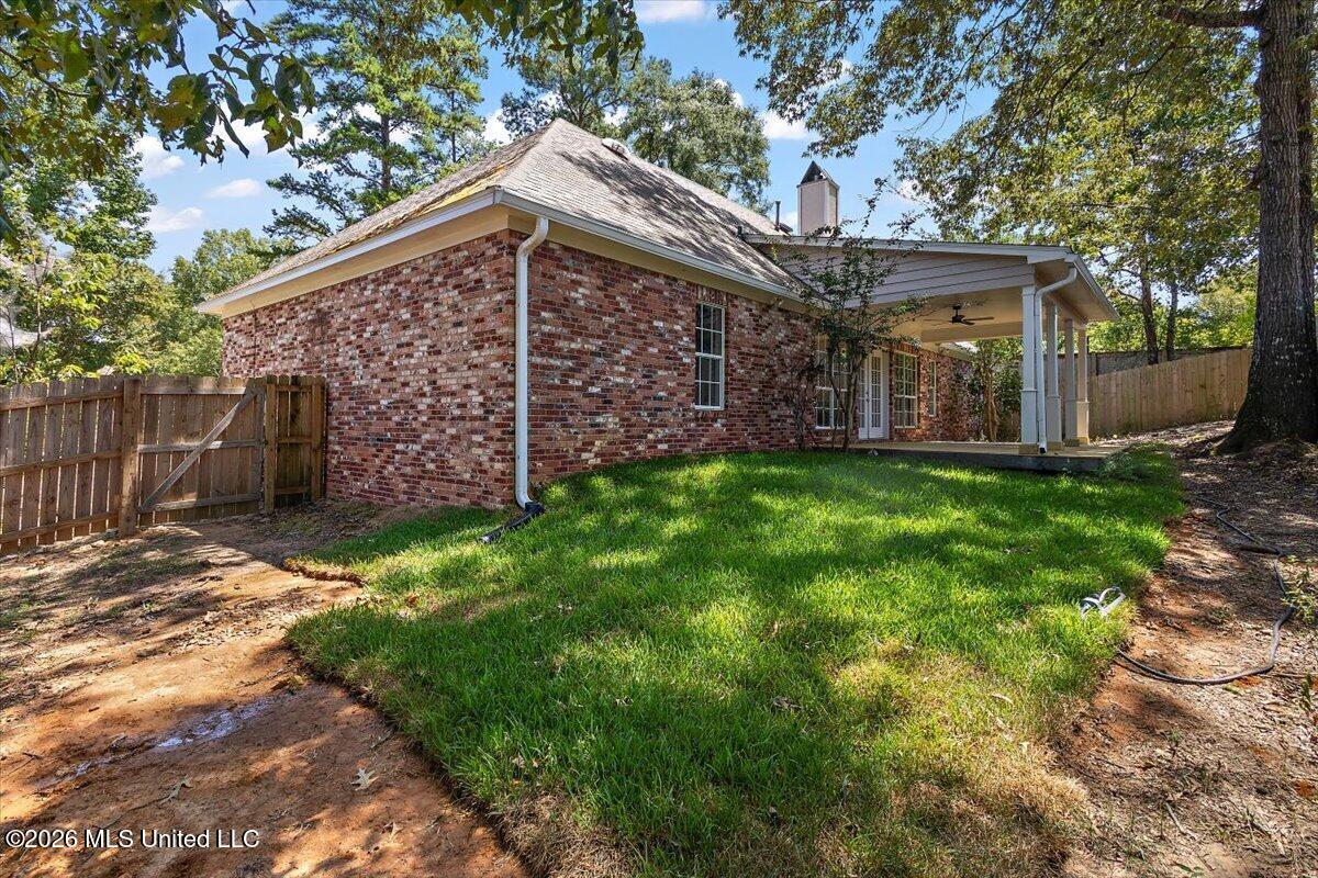 427 Apple Valley Property Photo 29