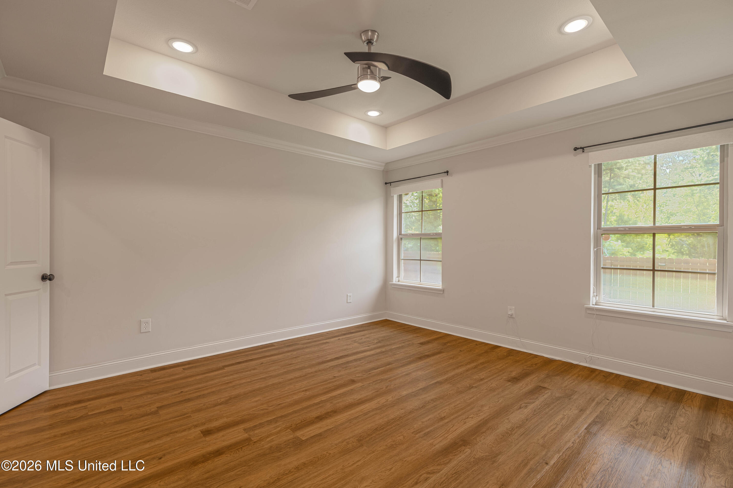 1019 Silver Circle Property Photo 22