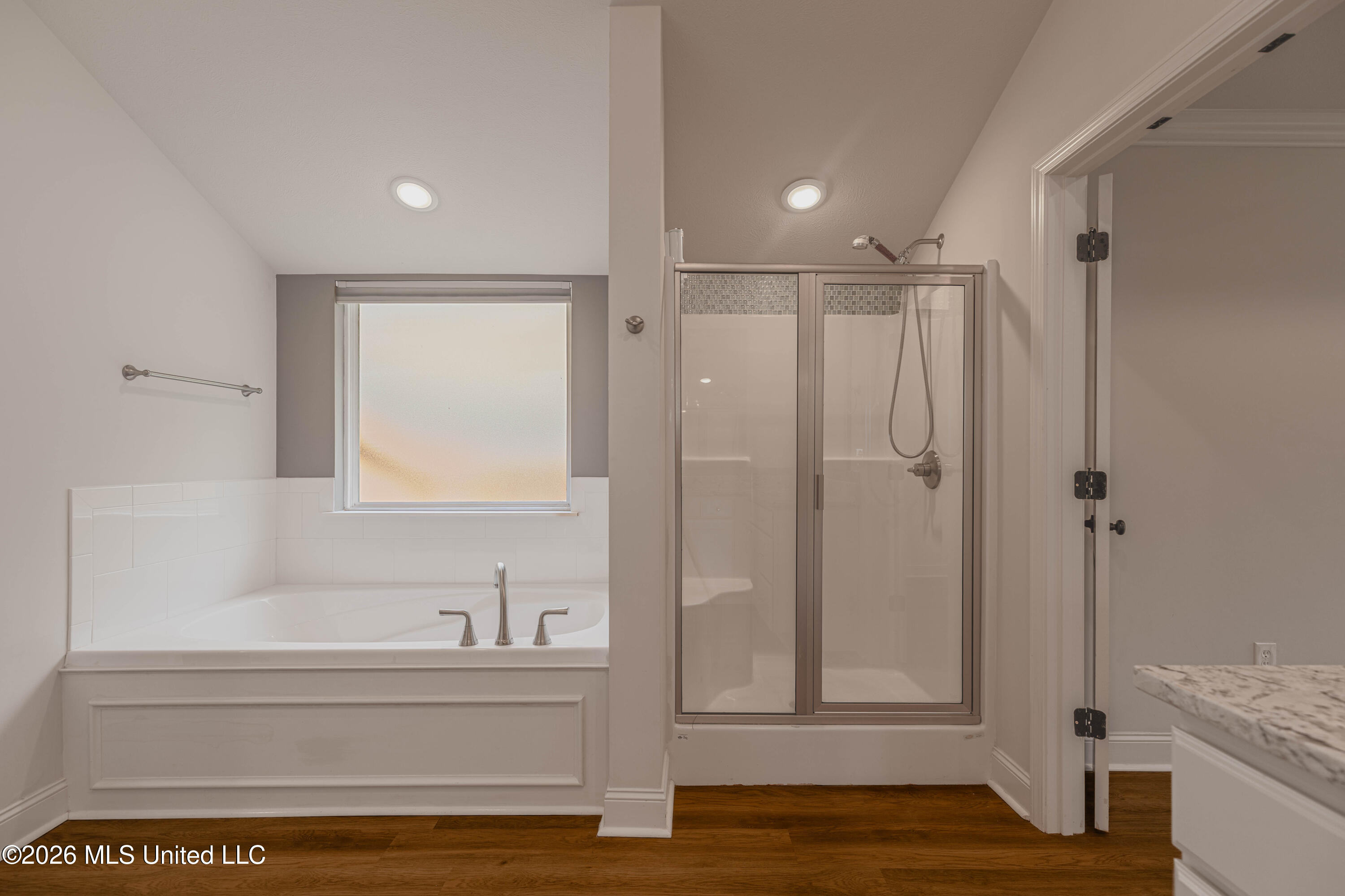 1019 Silver Circle Property Photo 26