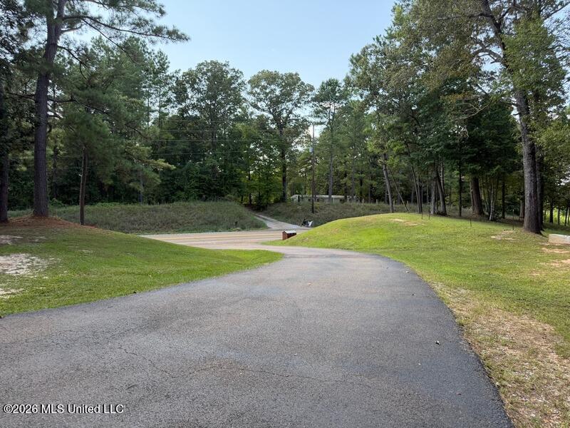 18159 Highway 15 Property Photo 7