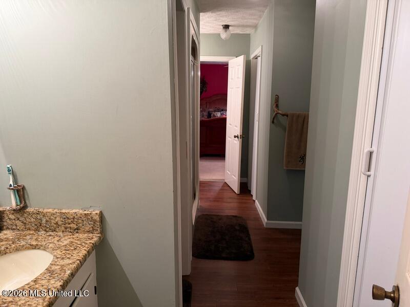 18159 Highway 15 Property Photo 33