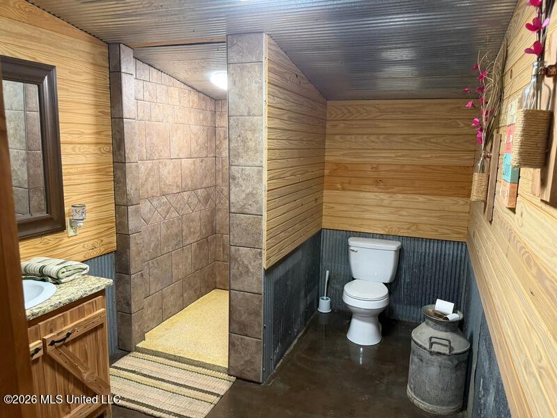 18159 Highway 15 Property Photo 63