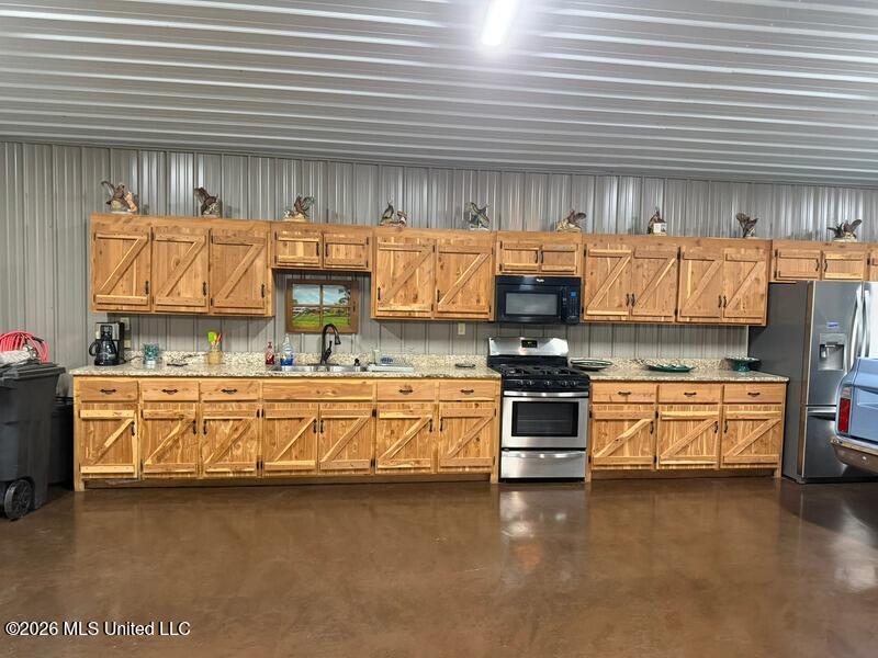 18159 Highway 15 Property Photo 72