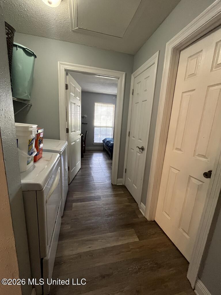 301 Ridgeview Drive Property Photo 7