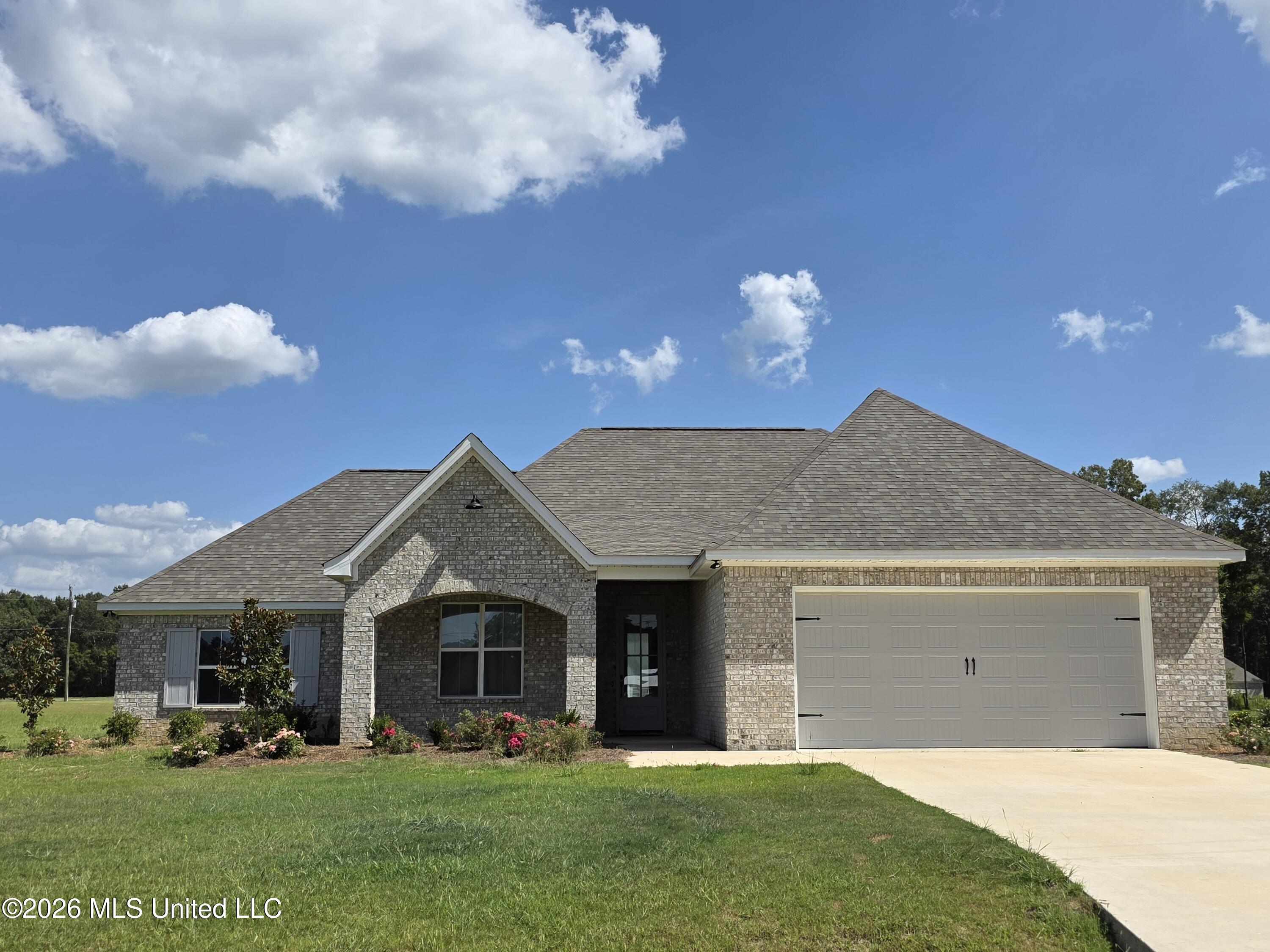 235 Lizzy Lane Property Photo 1