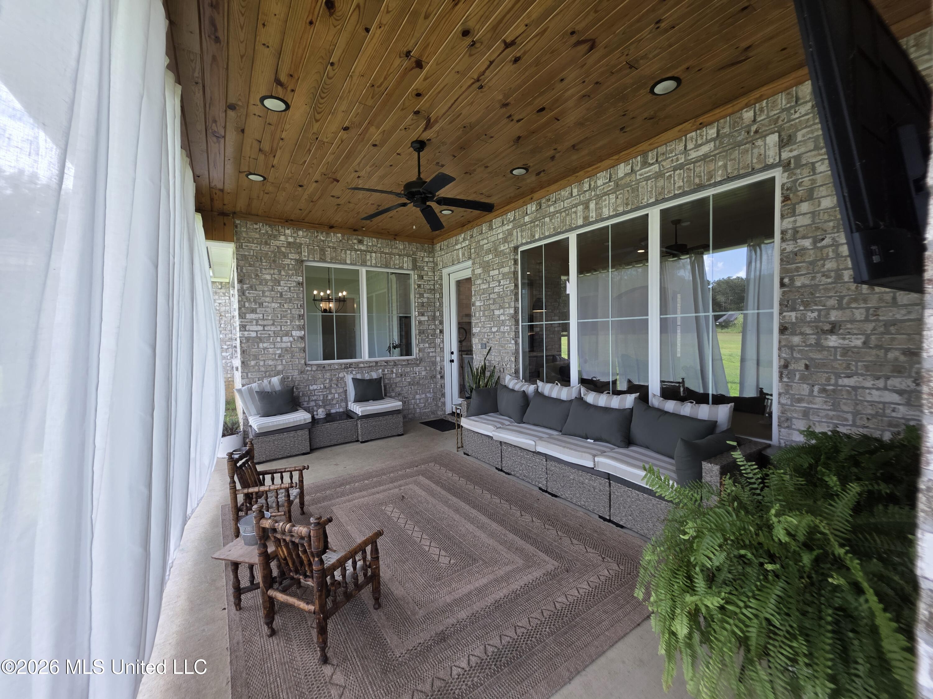 235 Lizzy Lane Property Photo 31
