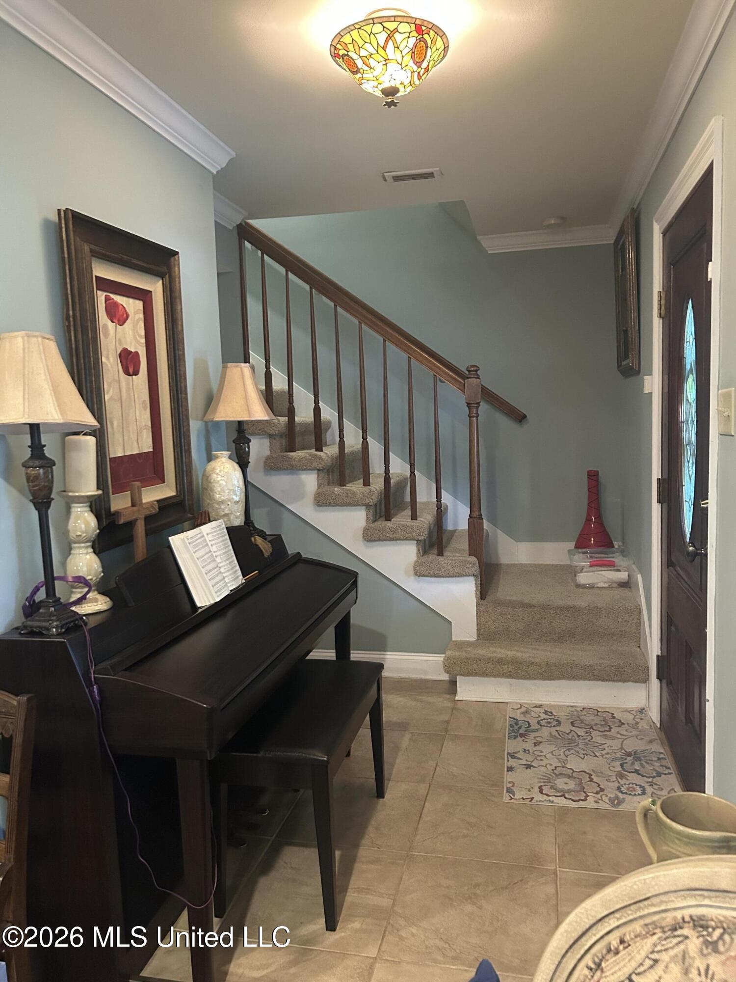 2421 Washington Avenue Property Photo 12