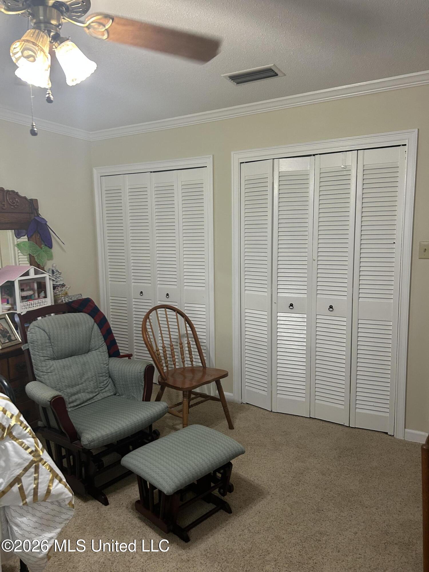 2421 Washington Avenue Property Photo 24