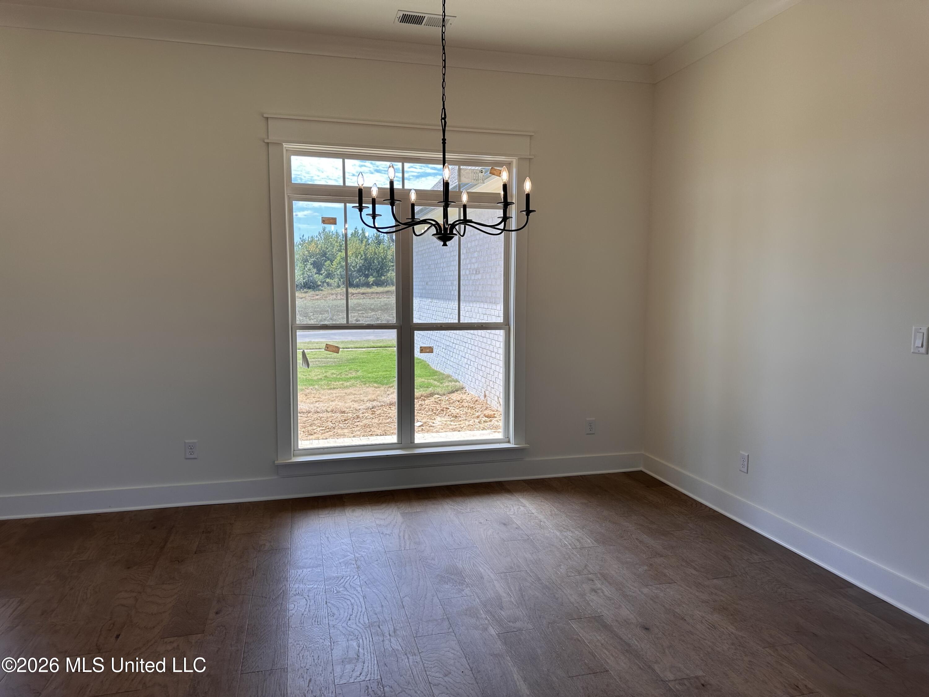 4280 Edison Drive Property Photo 7