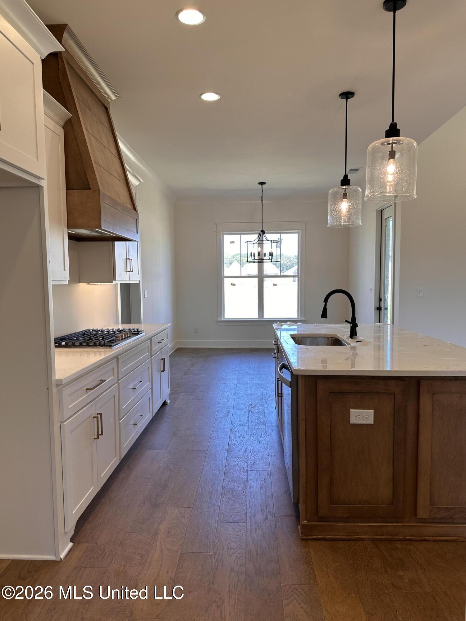 4280 Edison Drive Property Photo 10