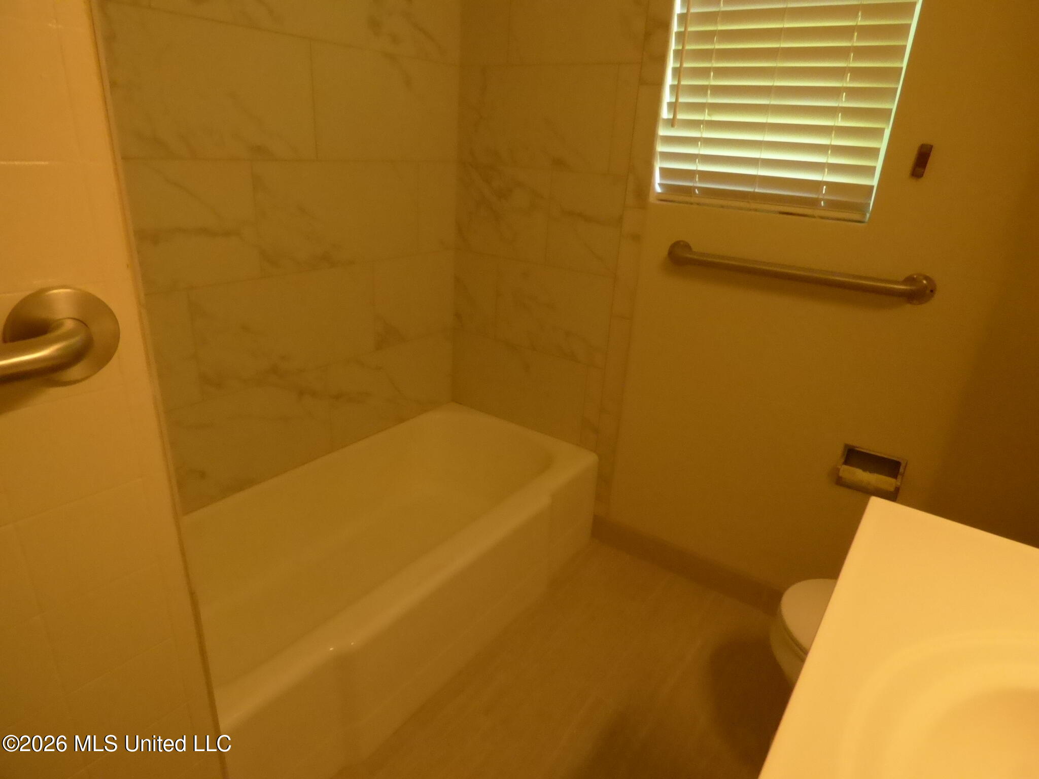 2083 Martin Road Property Photo 6