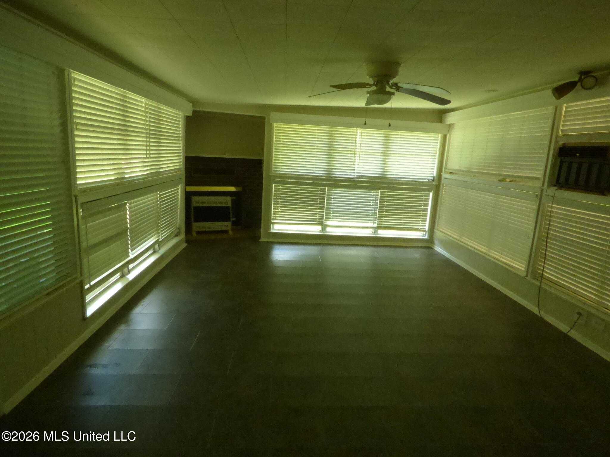 2083 Martin Road Property Photo 8