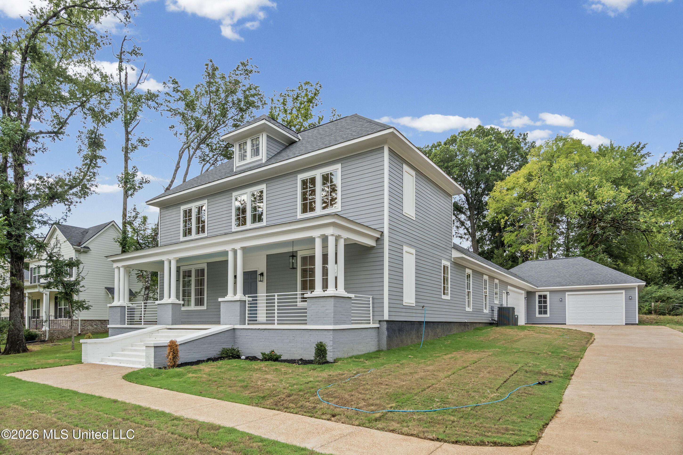 2133 Timber Lane Property Photo 2