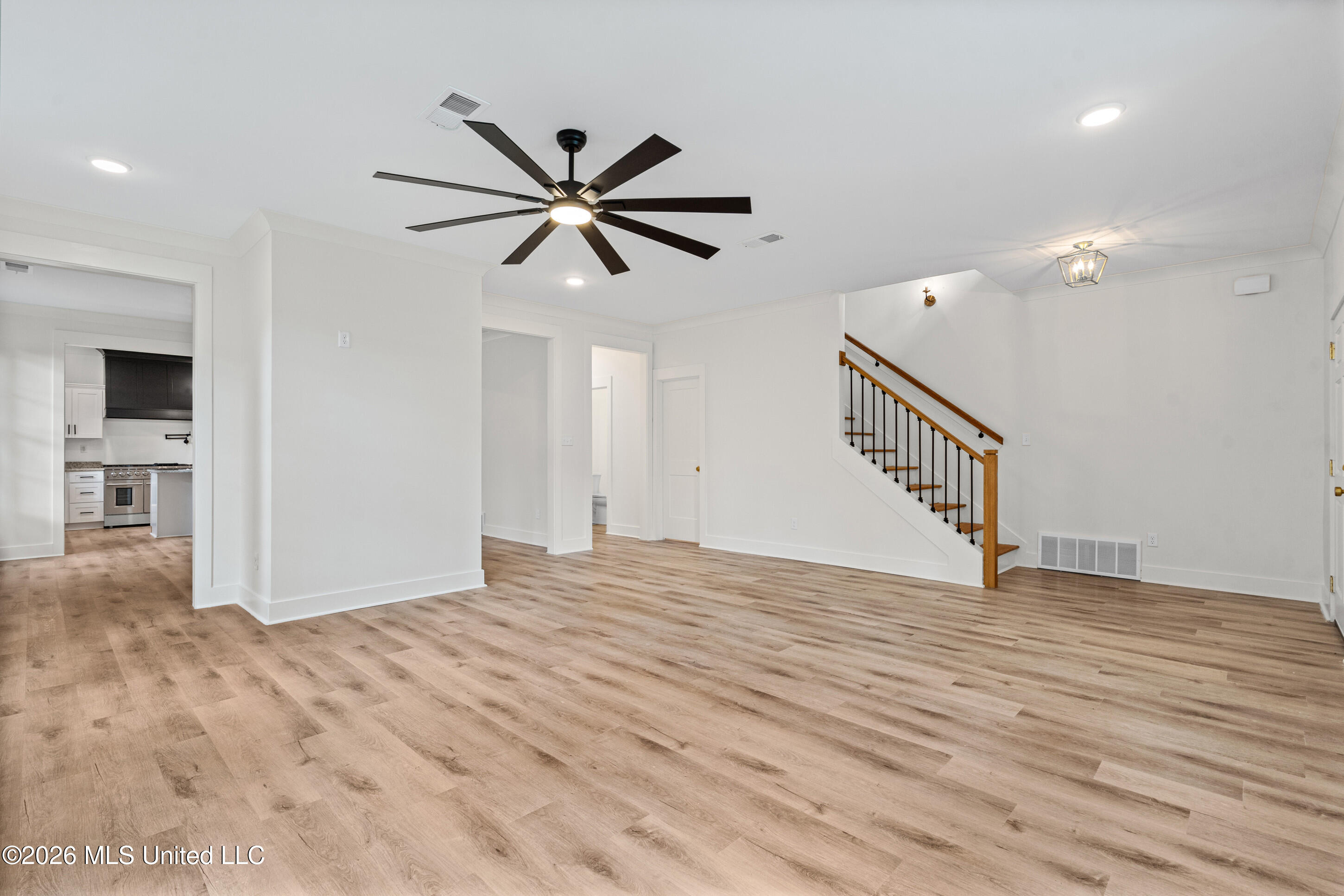 2133 Timber Lane Property Photo 7