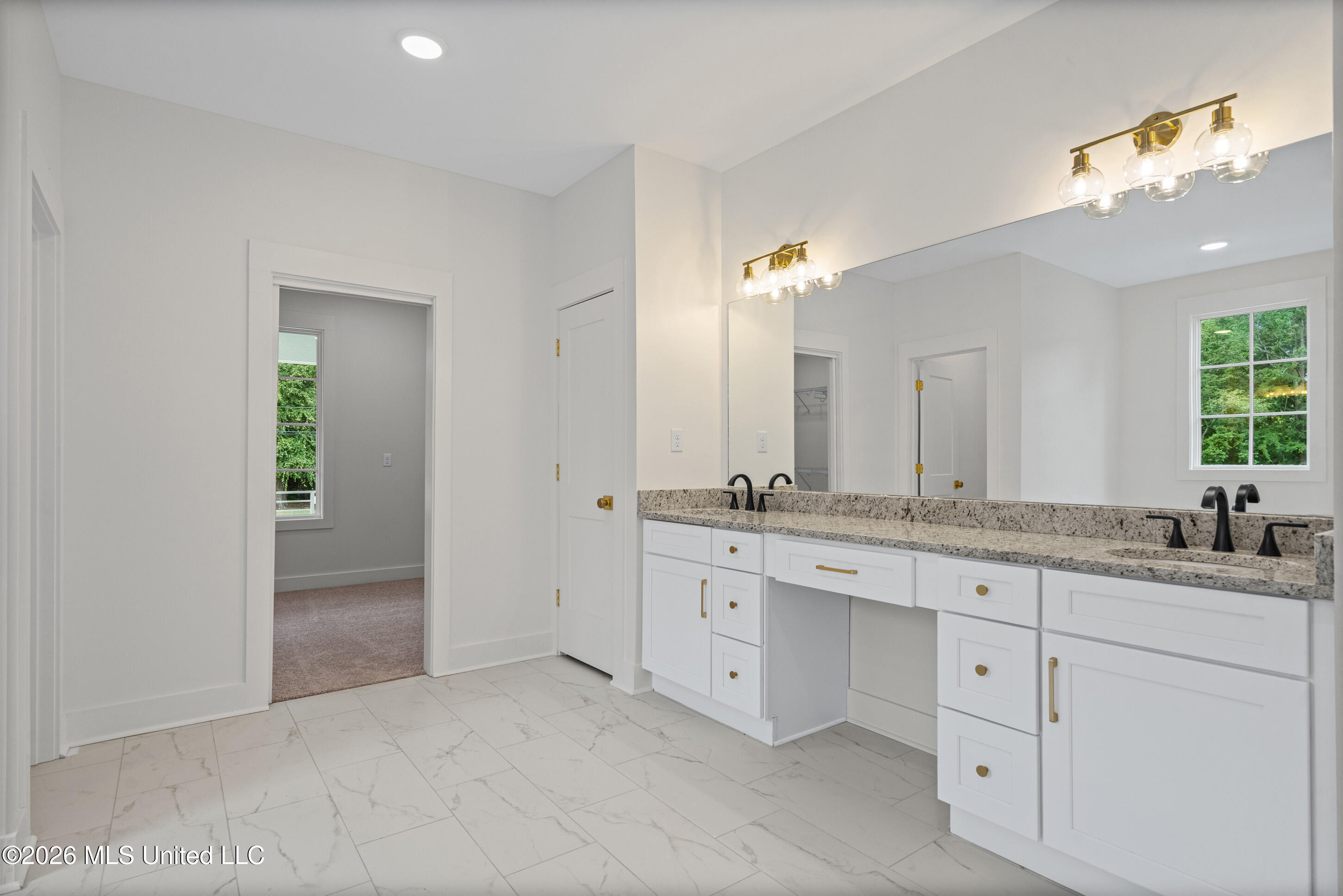 2133 Timber Lane Property Photo 17