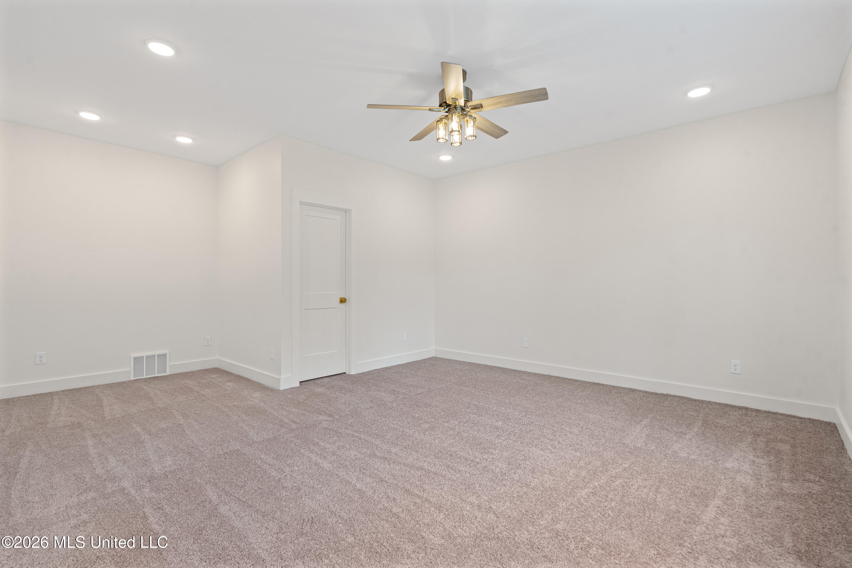 2133 Timber Lane Property Photo 26