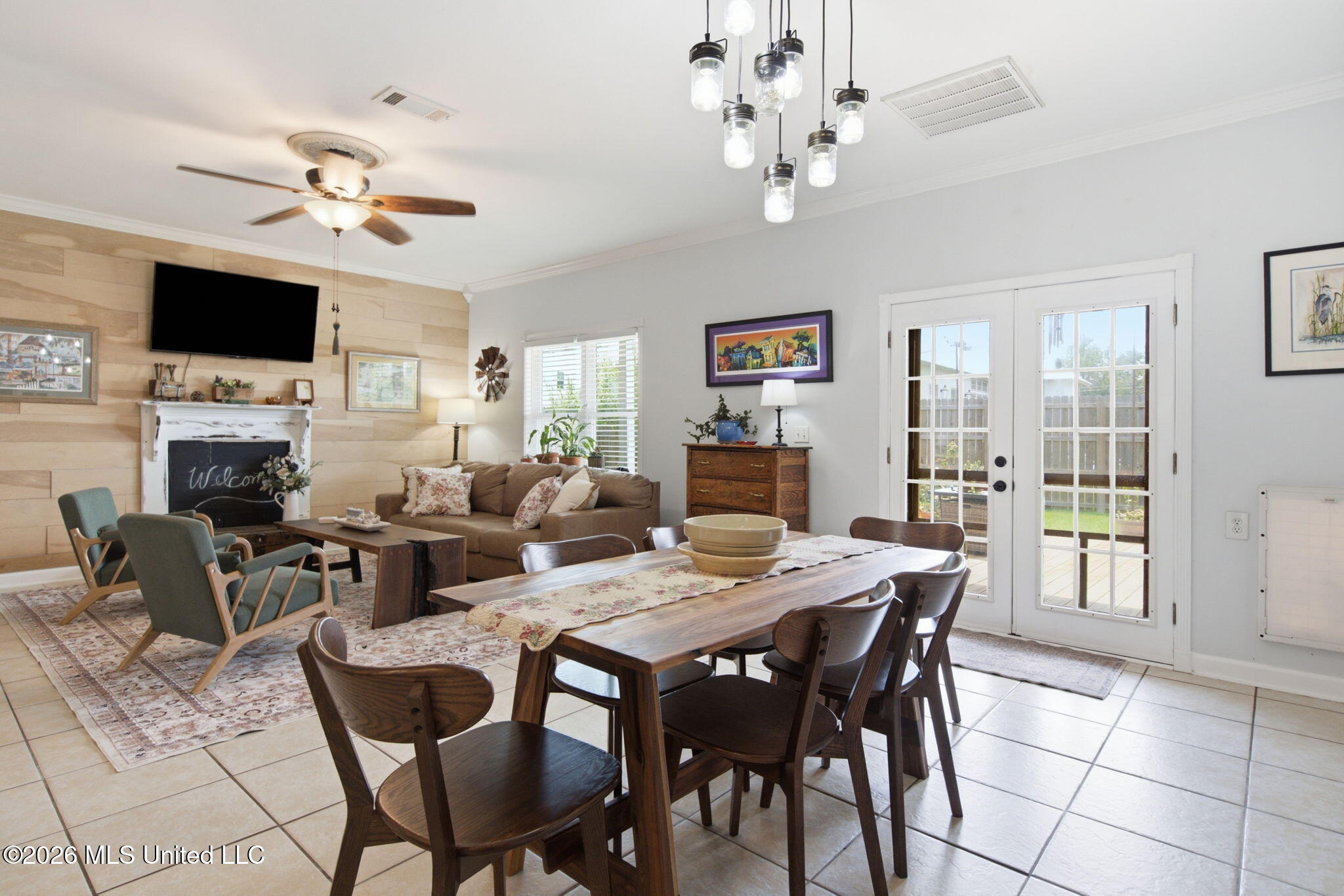 209 Blue Heron Cove Property Photo 7