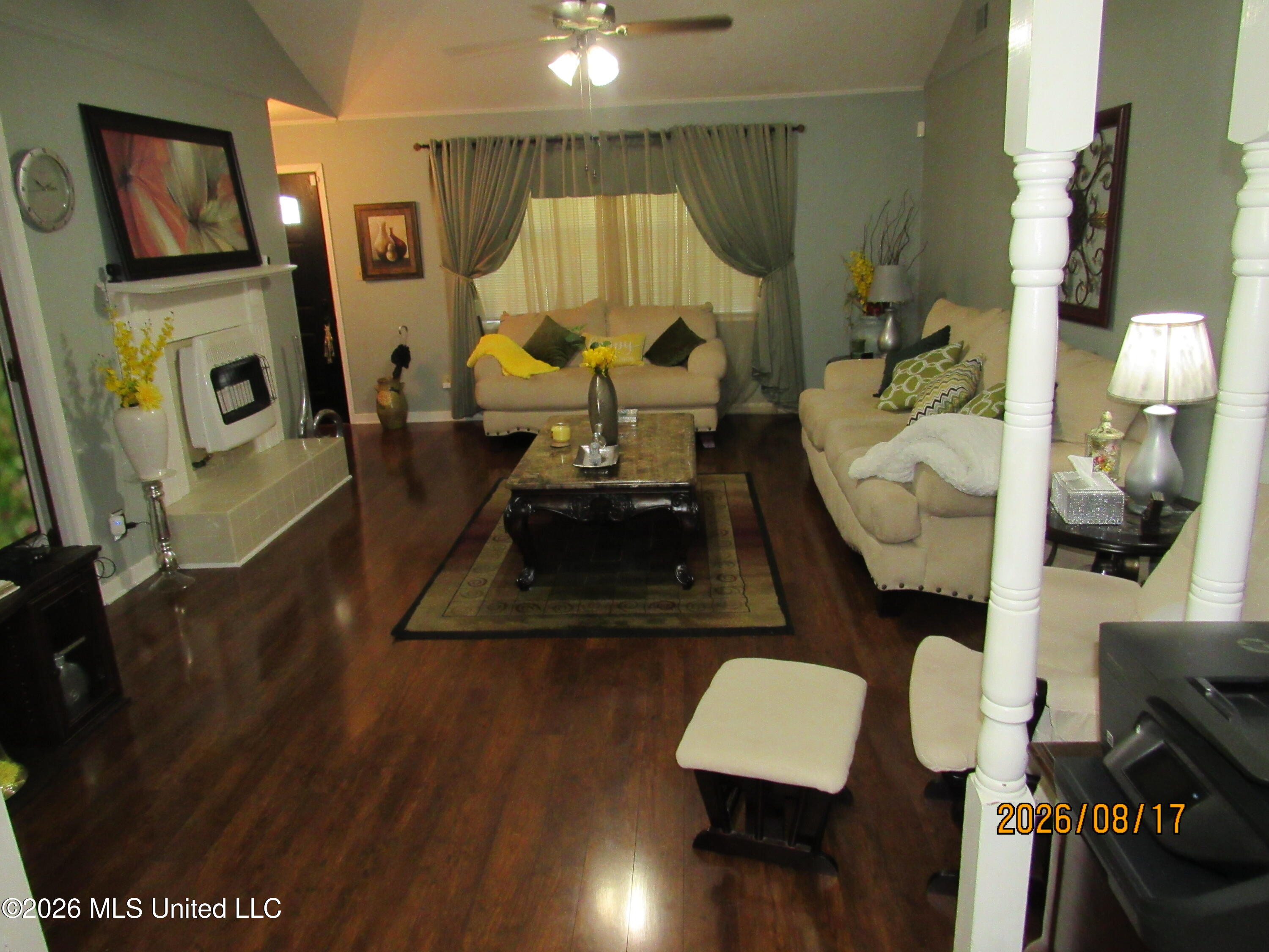 2345 E Clubview Circle Property Photo 8