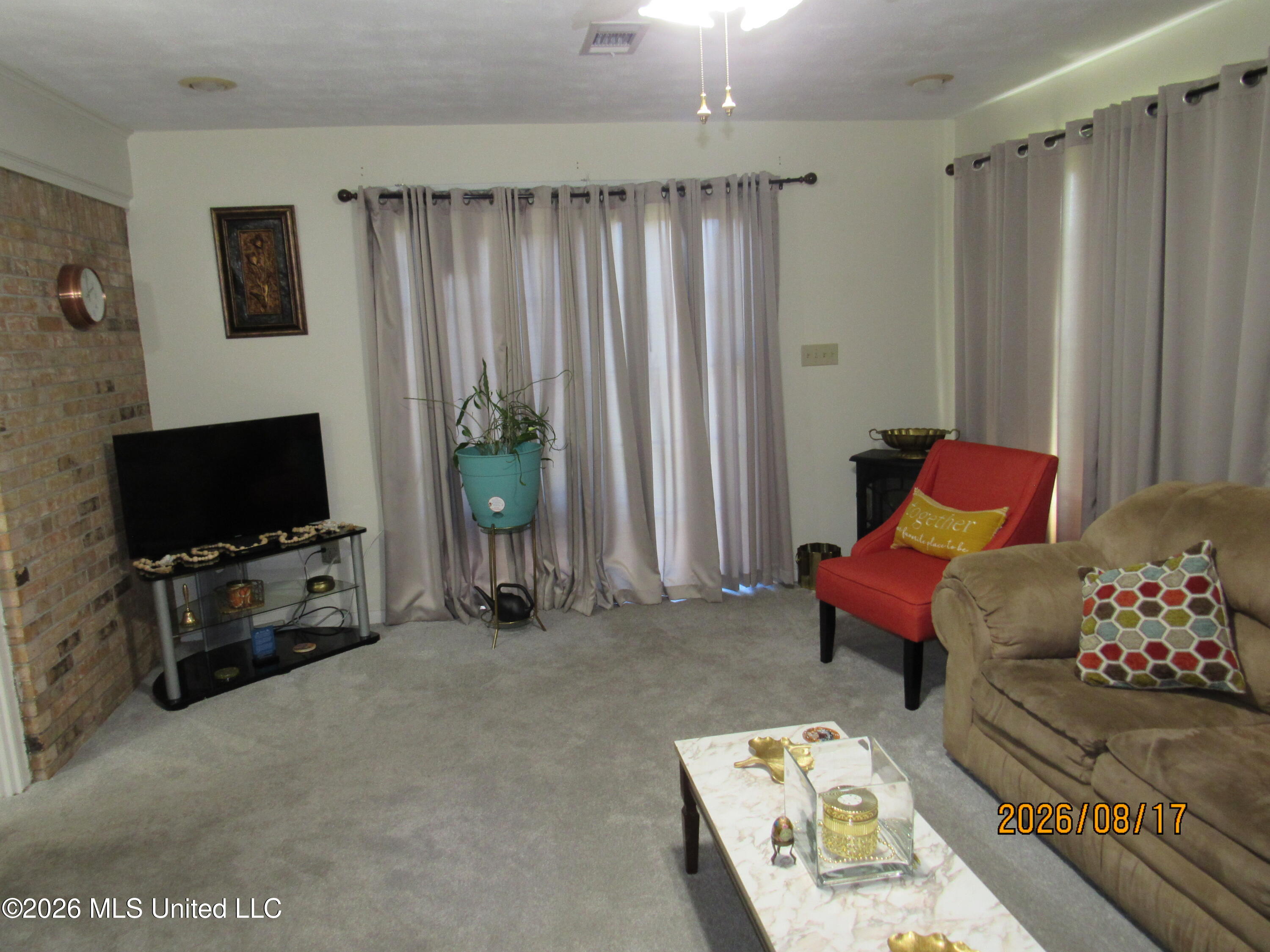 2345 E Clubview Circle Property Photo 17