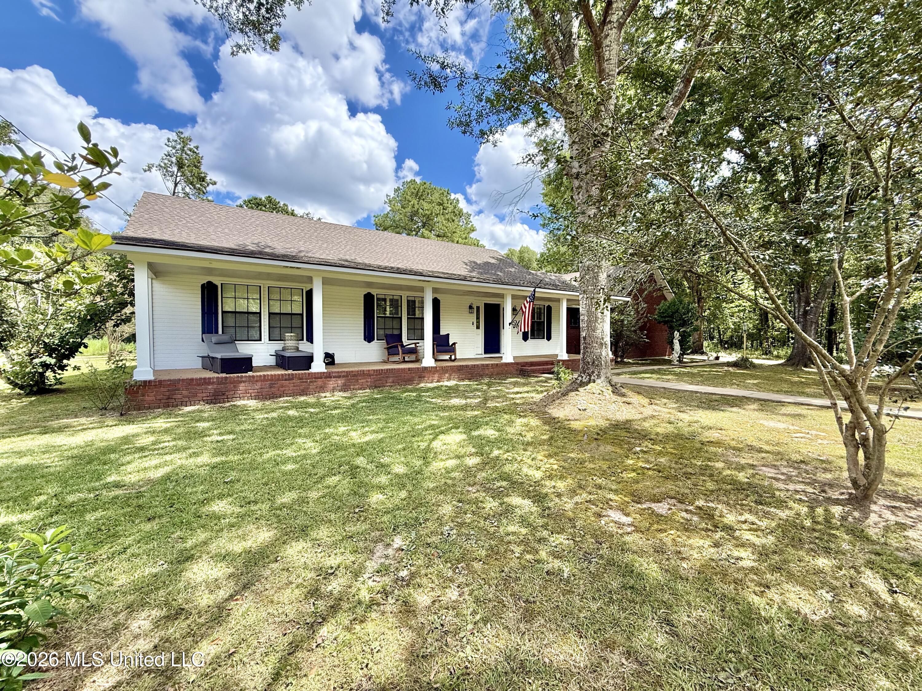 2078 Upton Road Property Photo 3