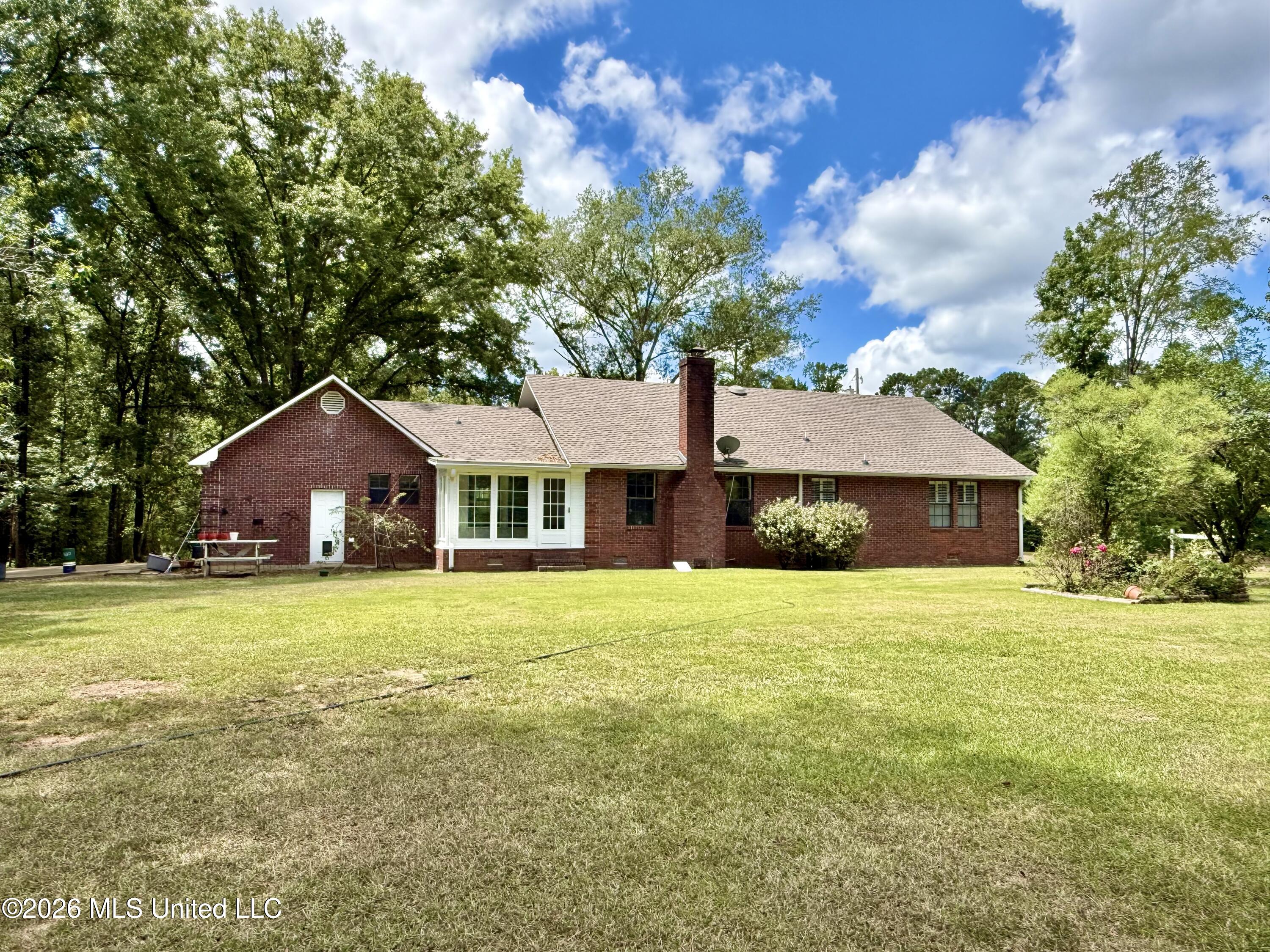 2078 Upton Road Property Photo 7
