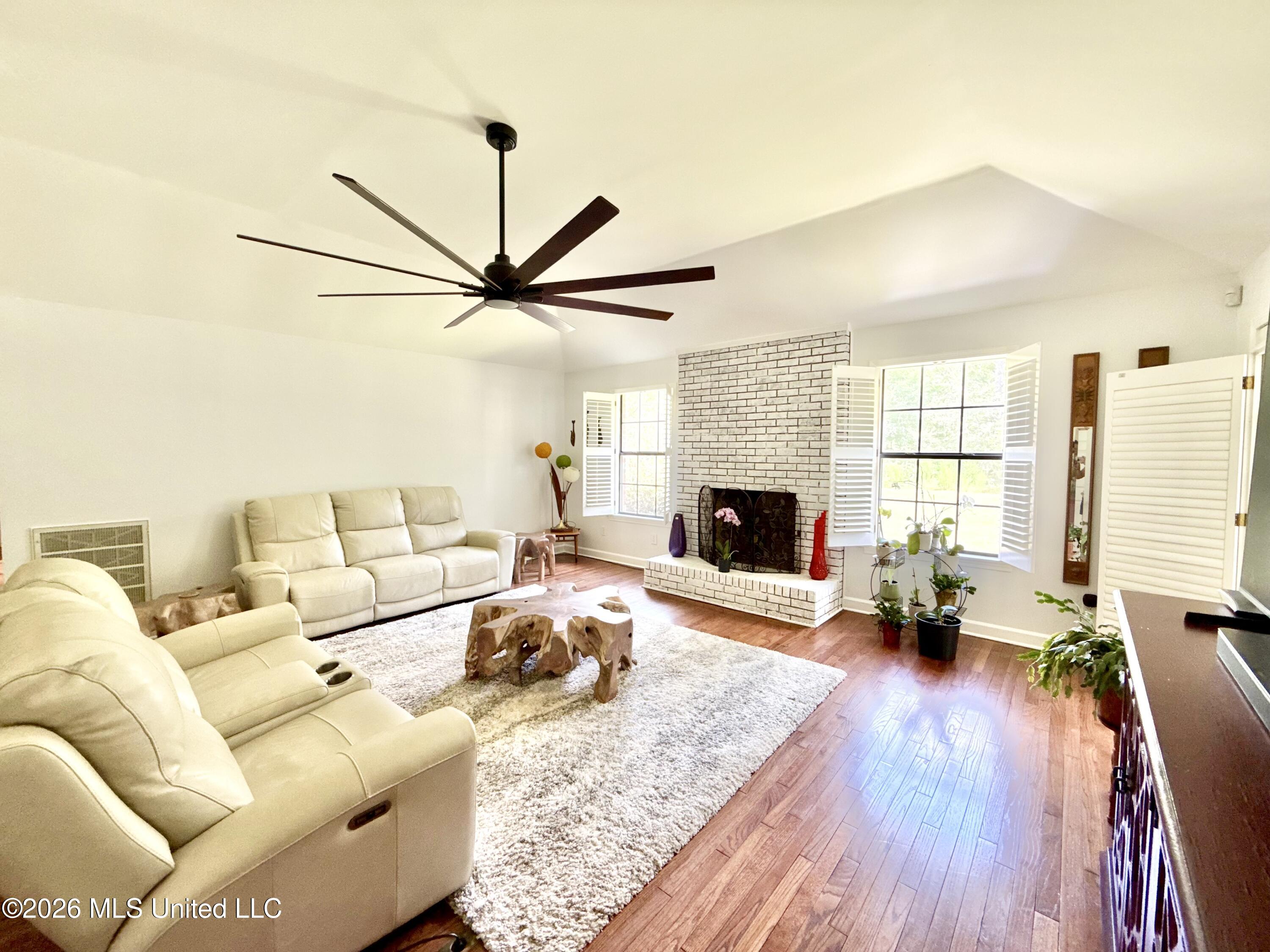 2078 Upton Road Property Photo 10