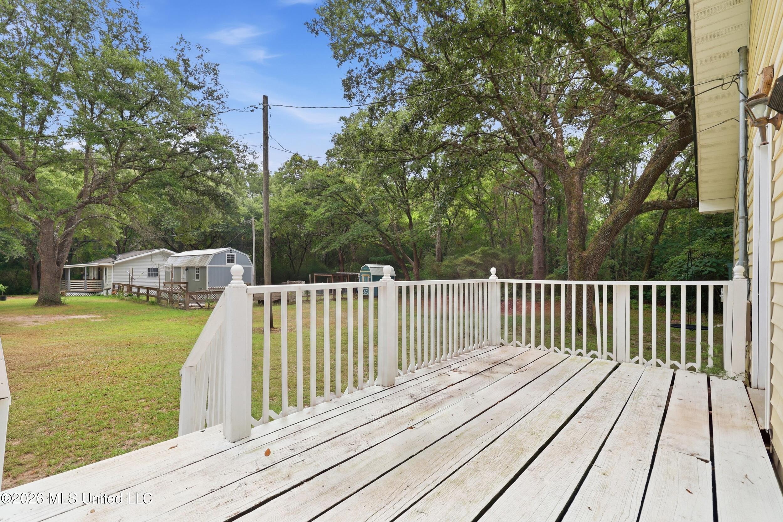 12111 Vidalia Road Property Photo 8