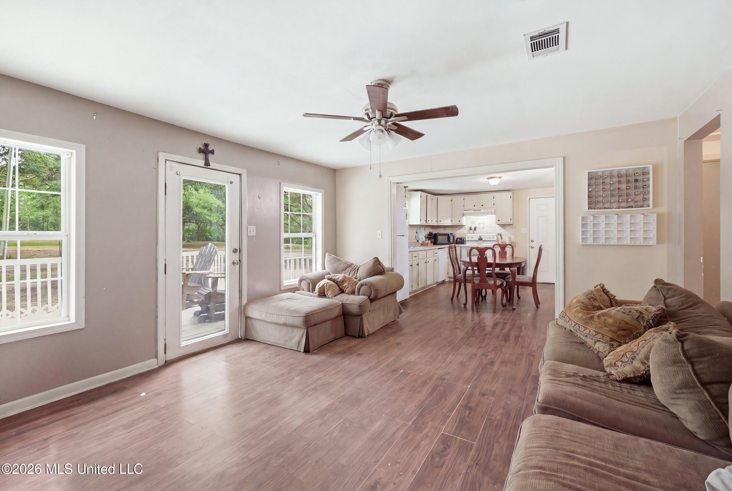 12111 Vidalia Road Property Photo 13