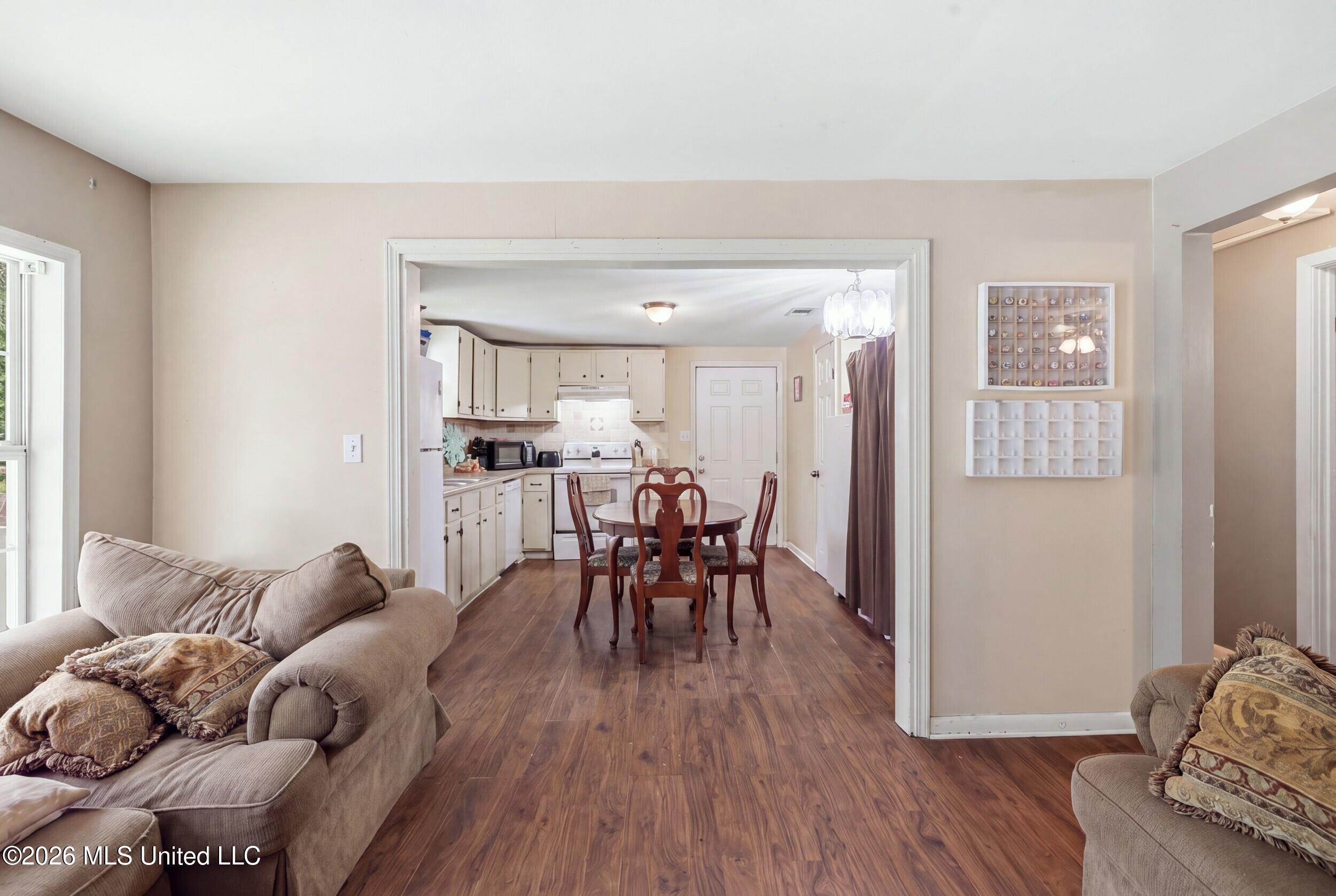 12111 Vidalia Road Property Photo 15