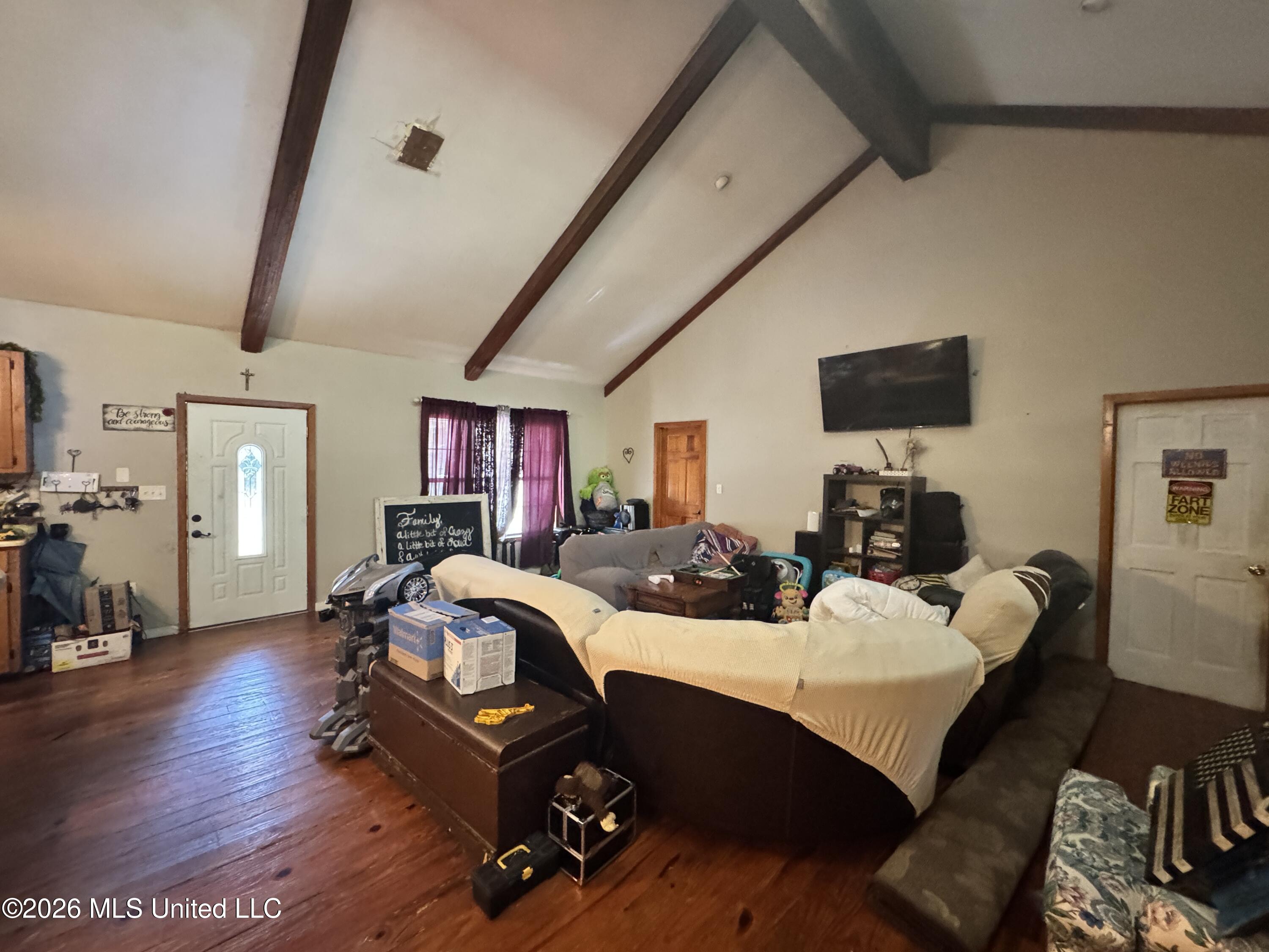 412 Pine Ridge Road Property Photo 1