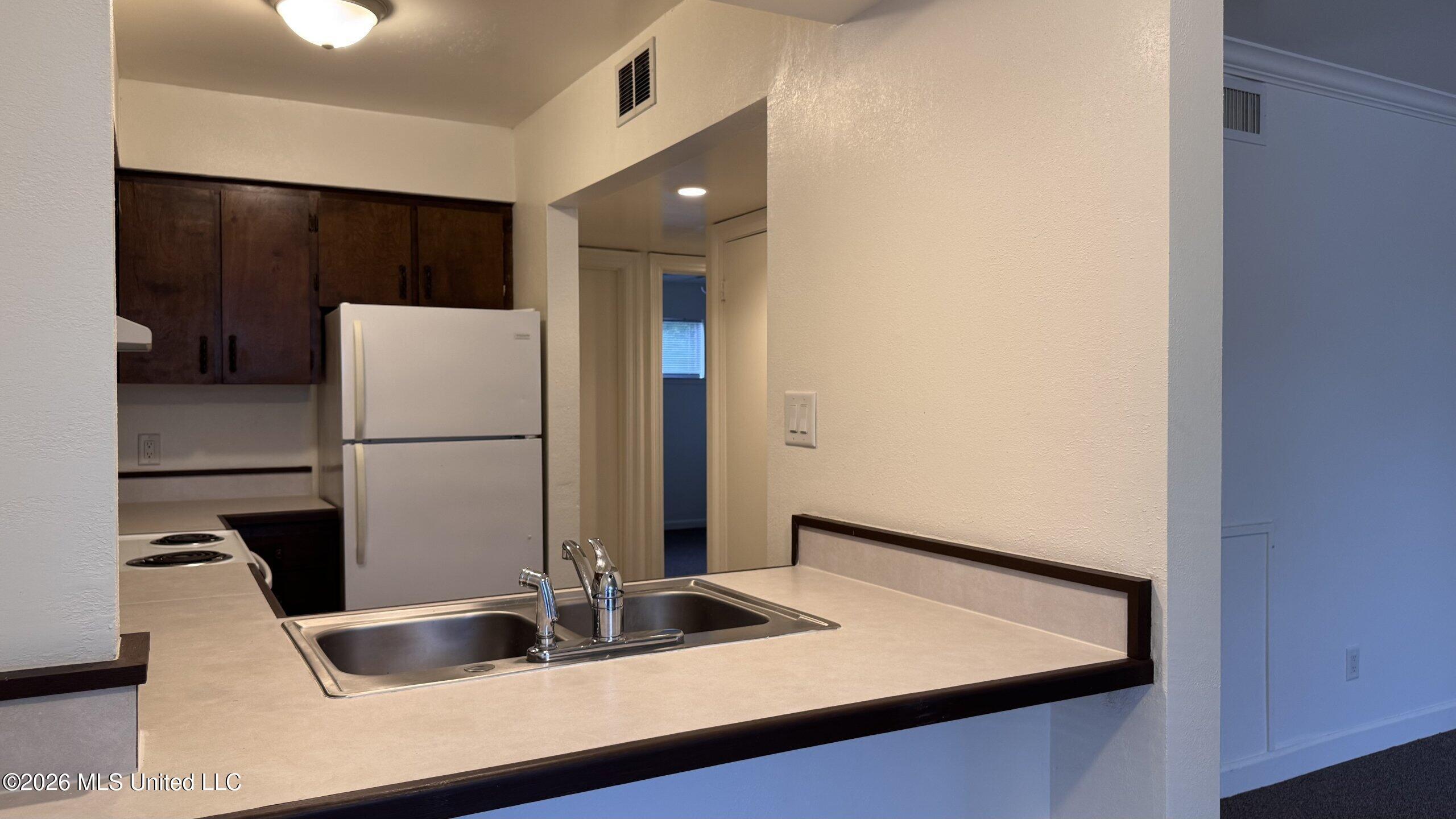 131 Althea Street Property Photo 3