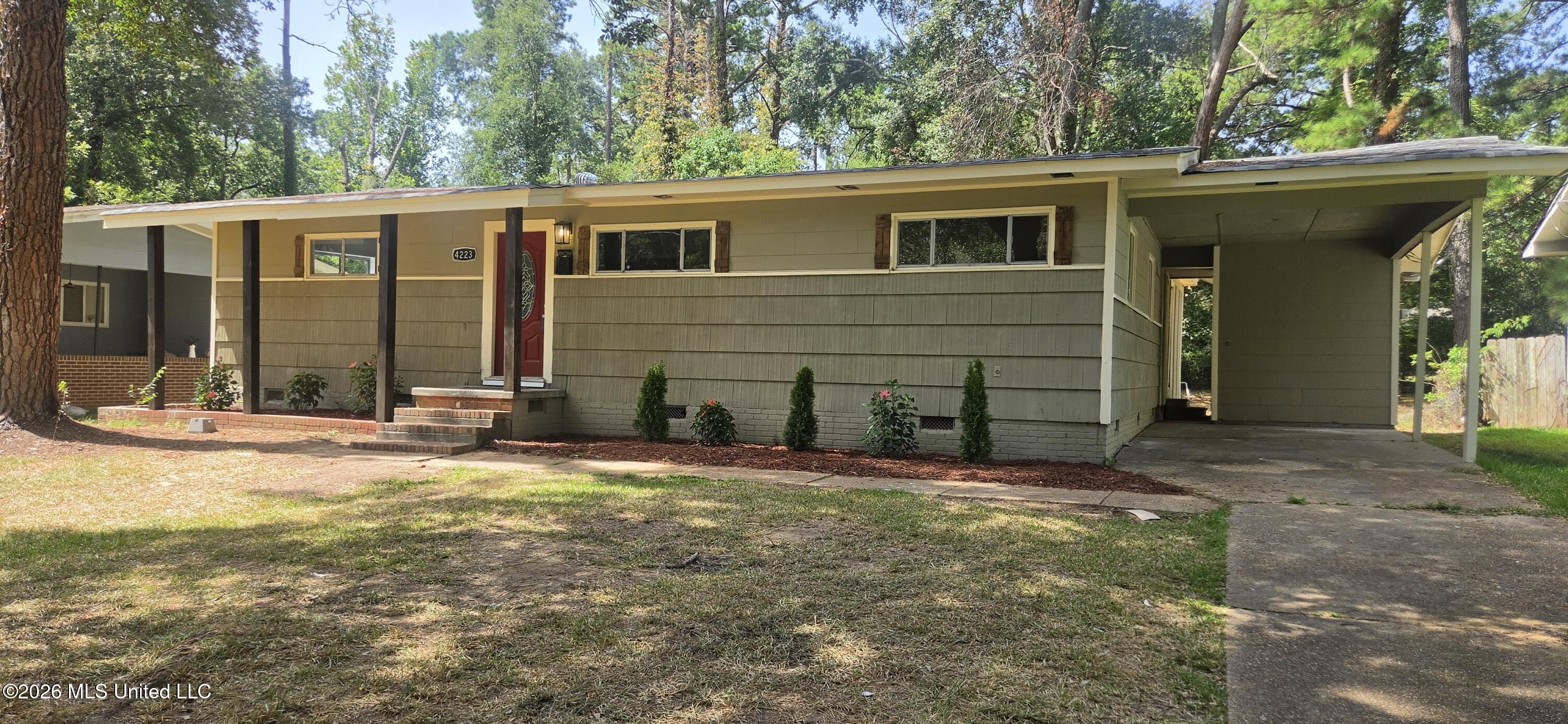 4223 Oakhill Drive Property Photo 1
