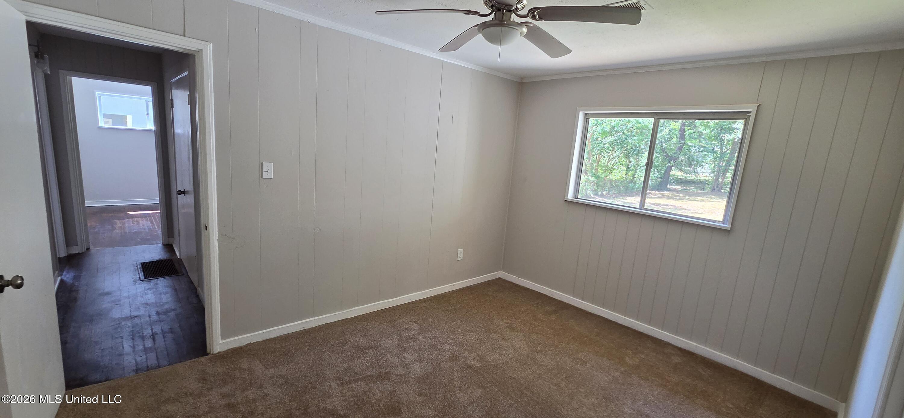 4223 Oakhill Drive Property Photo 28