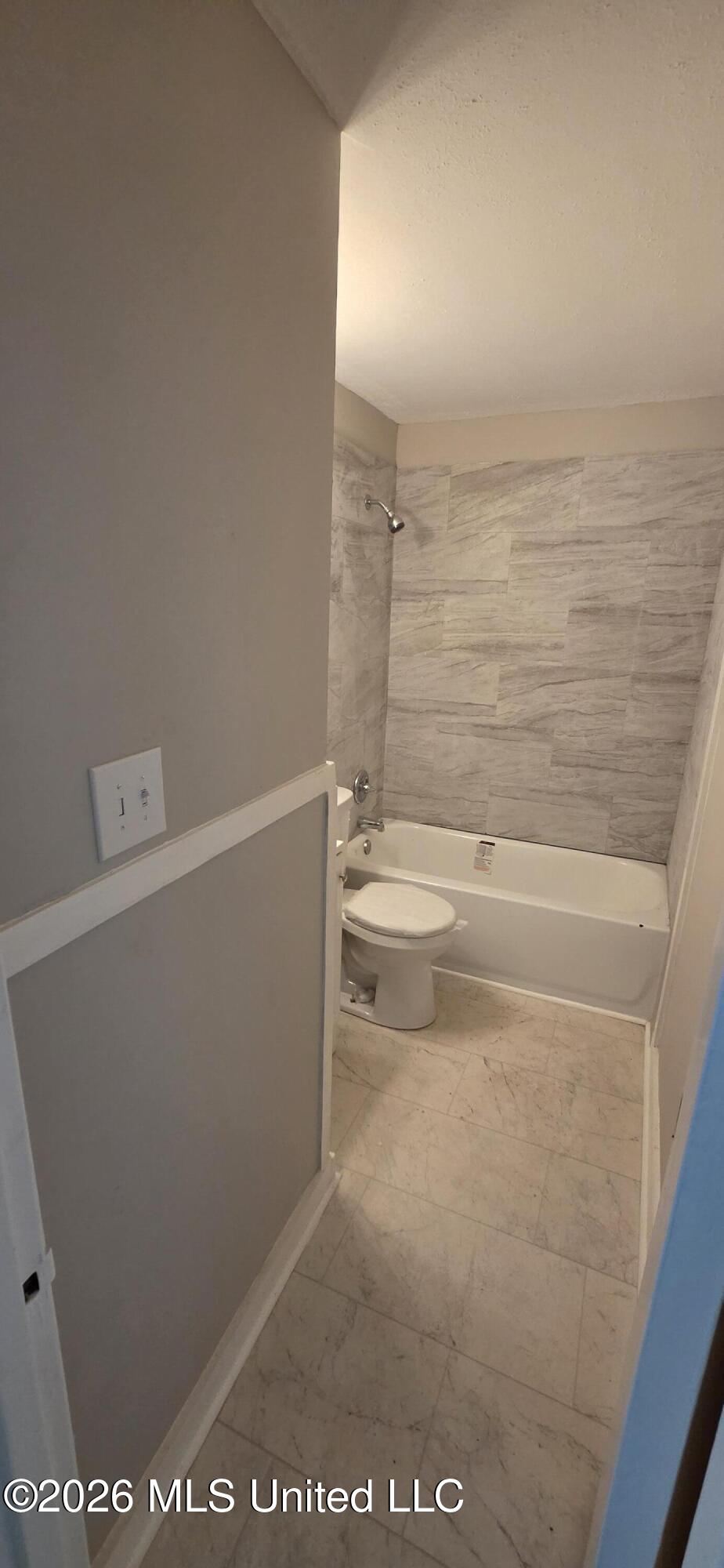 4223 Oakhill Drive Property Photo 31