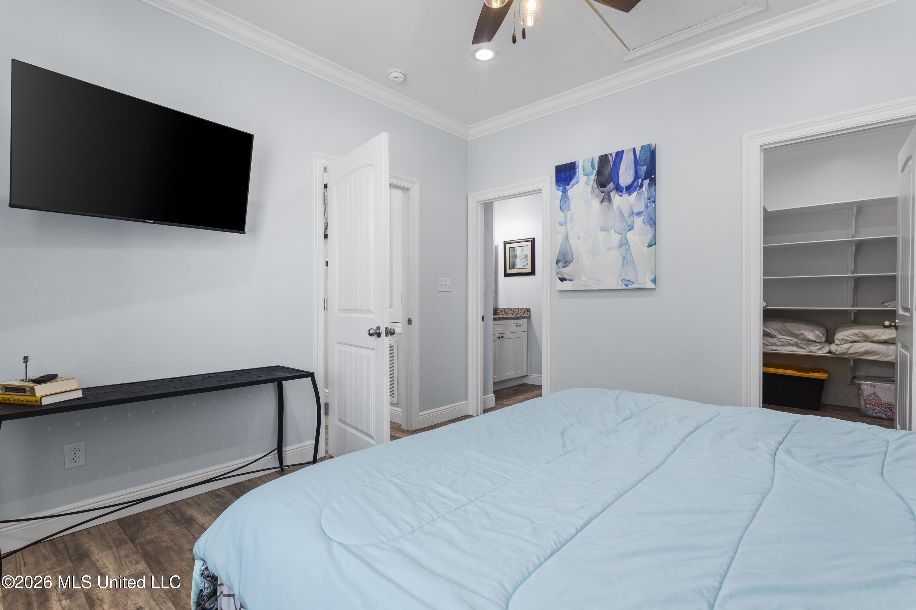 421 Carroll Avenue Property Photo 16