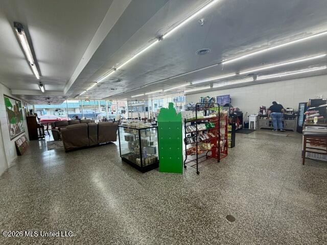 230 State Street Property Photo 10