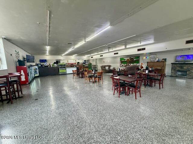 230 State Street Property Photo 11