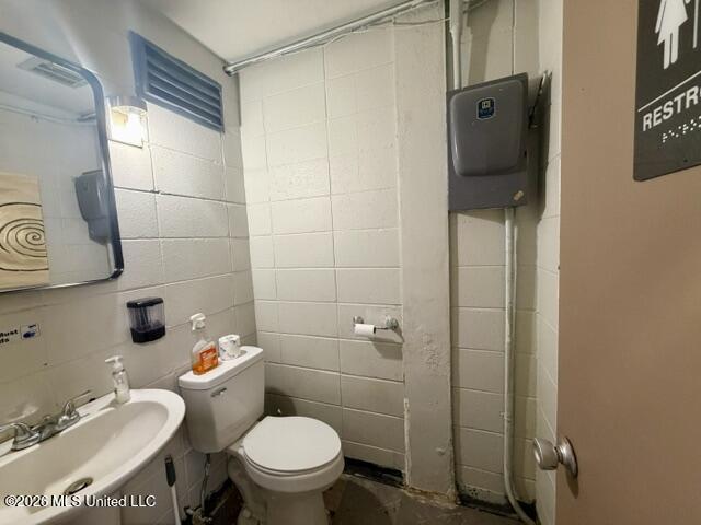 230 State Street Property Photo 13
