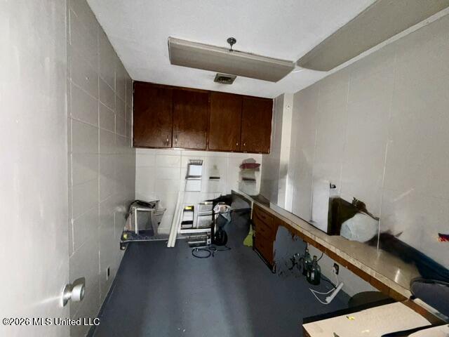 230 State Street Property Photo 29