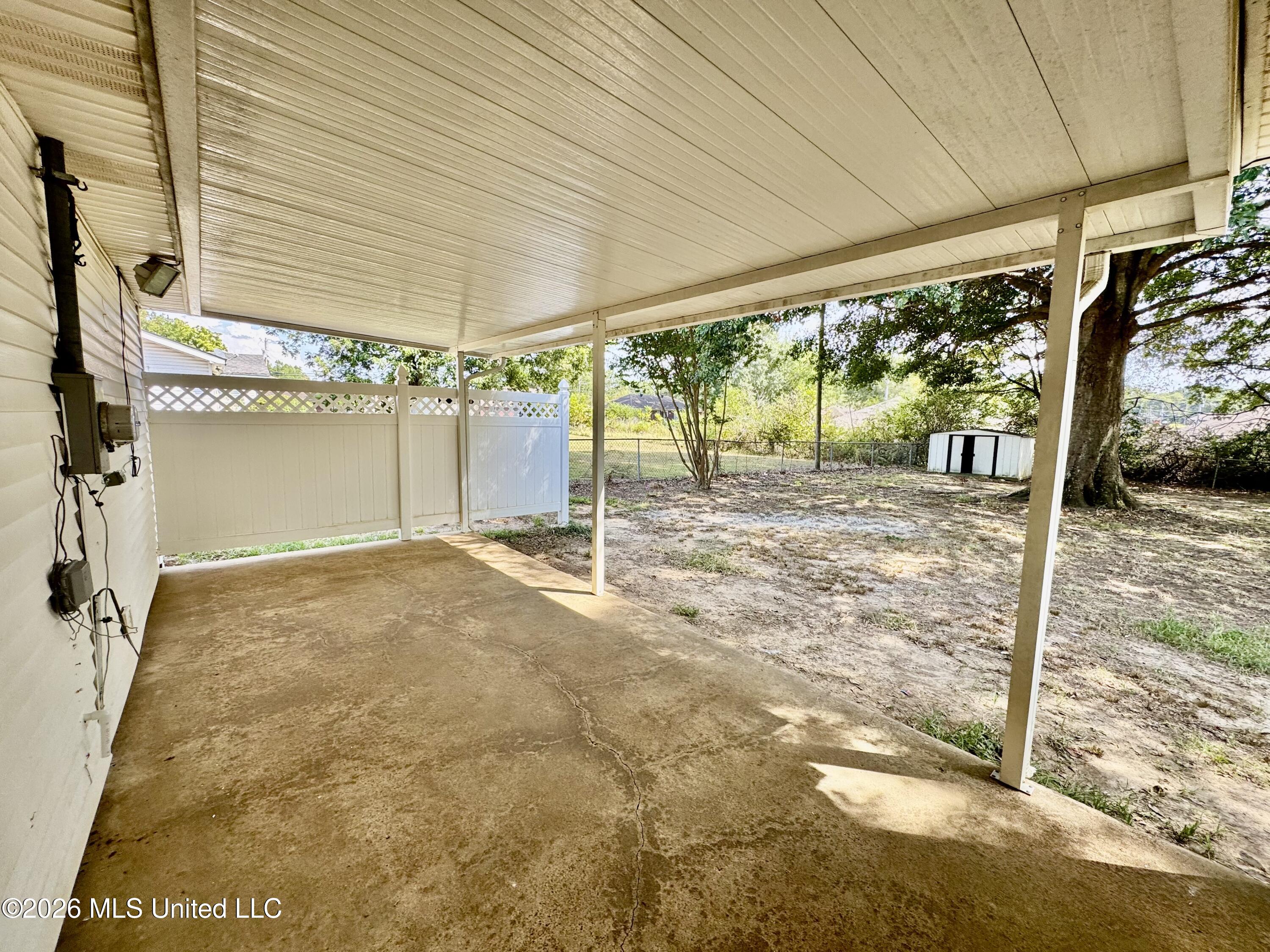 1216 W Main Street Property Photo 31