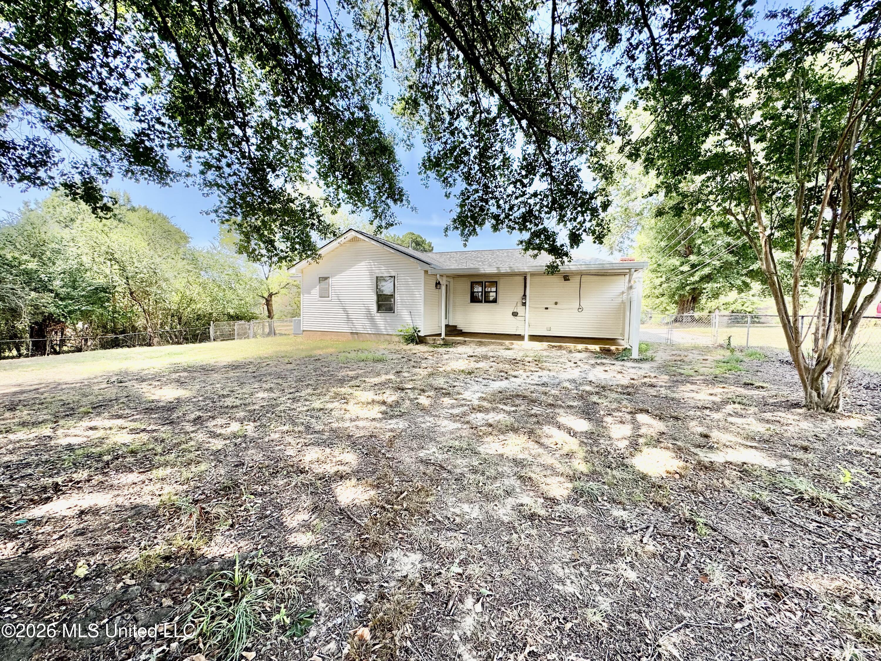 1216 W Main Street Property Photo 34